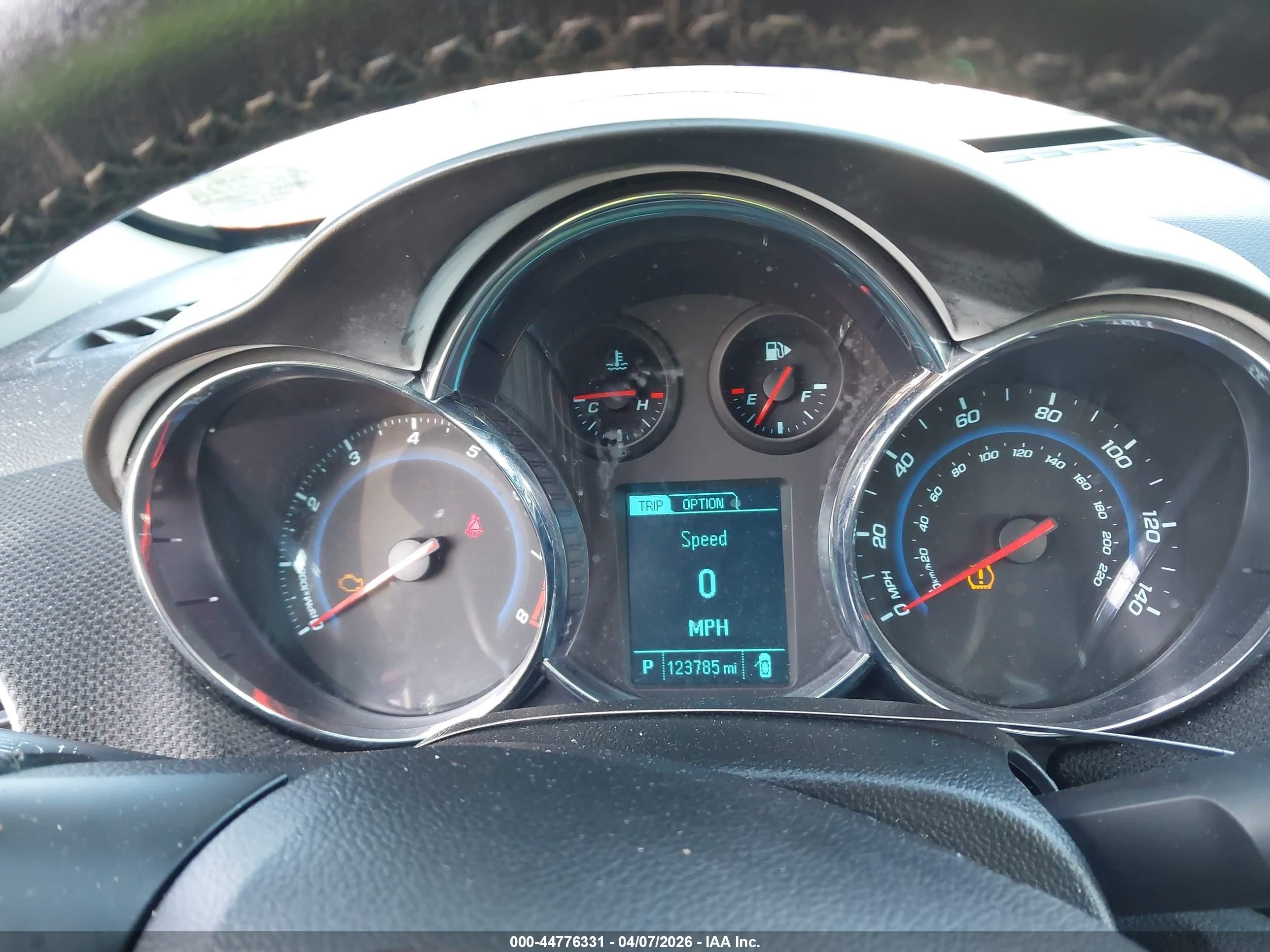 2013 Chevrolet Cruze 1lt Auto Silver vin: 1G1PC5SB8D7167455