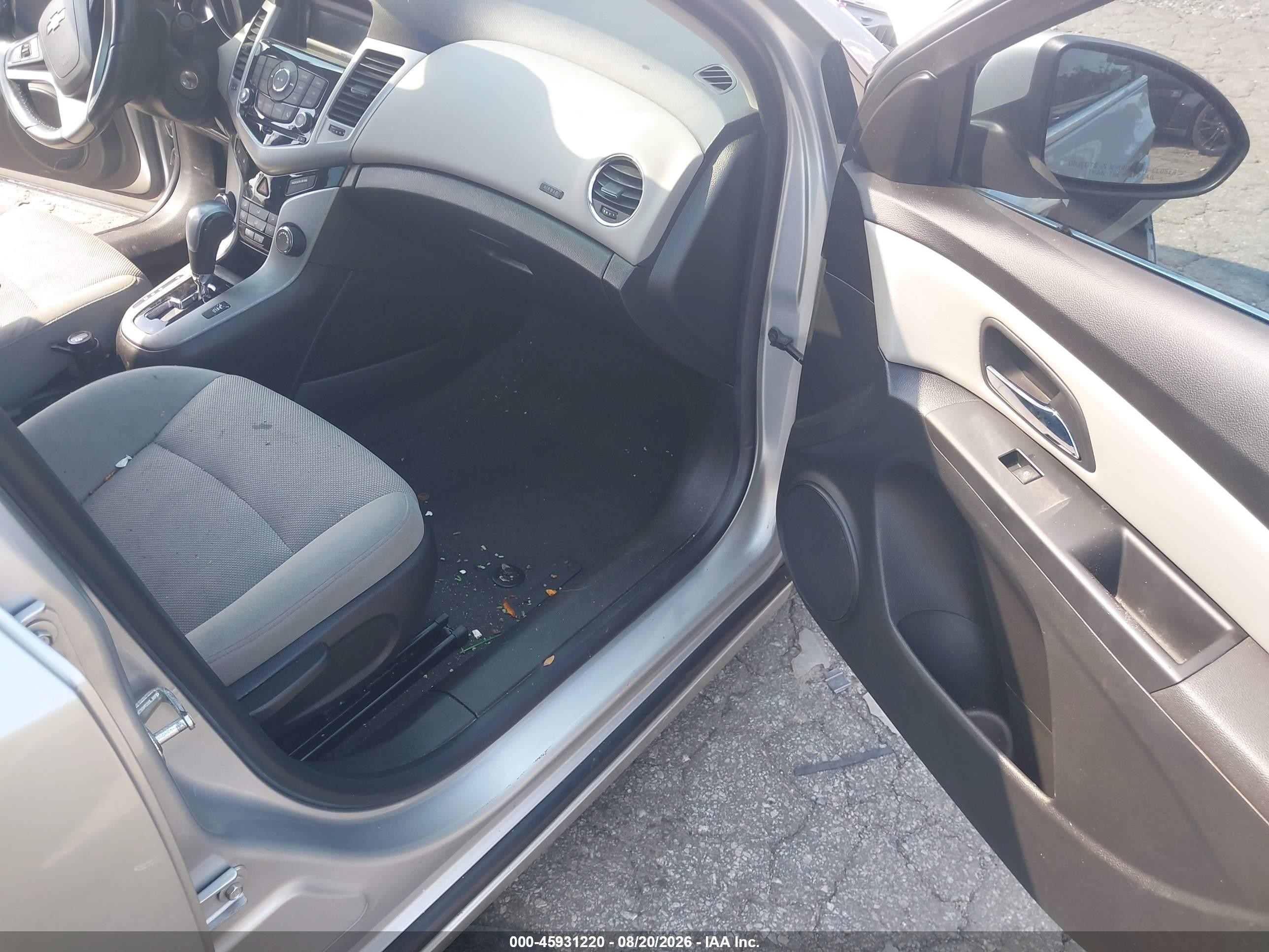 2013 Chevrolet Cruze 1lt Auto Silver vin: 1G1PC5SB8D7183168