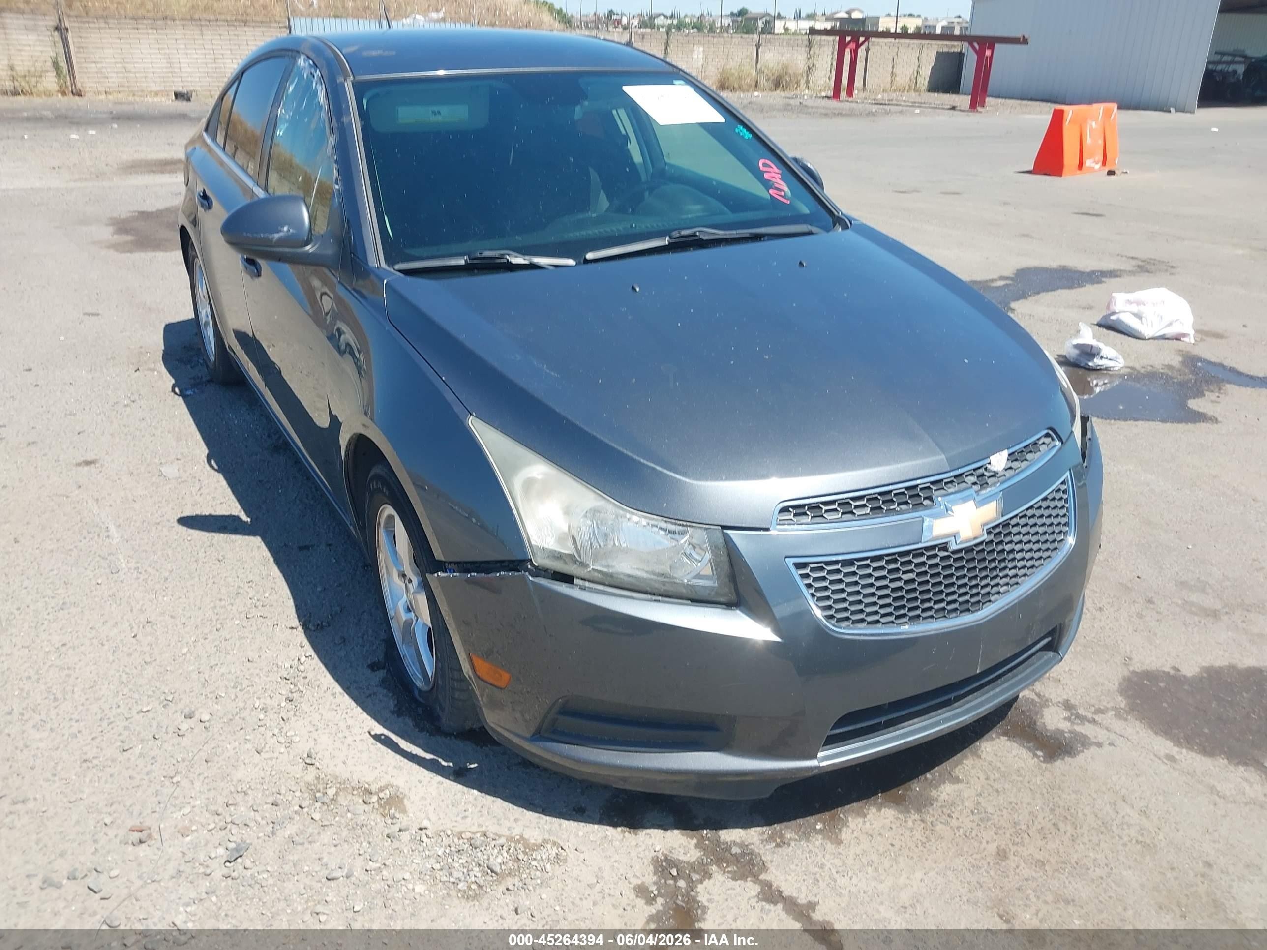 2013 Chevrolet Cruze 1lt Auto Gray vin: 1G1PC5SB8D7203970