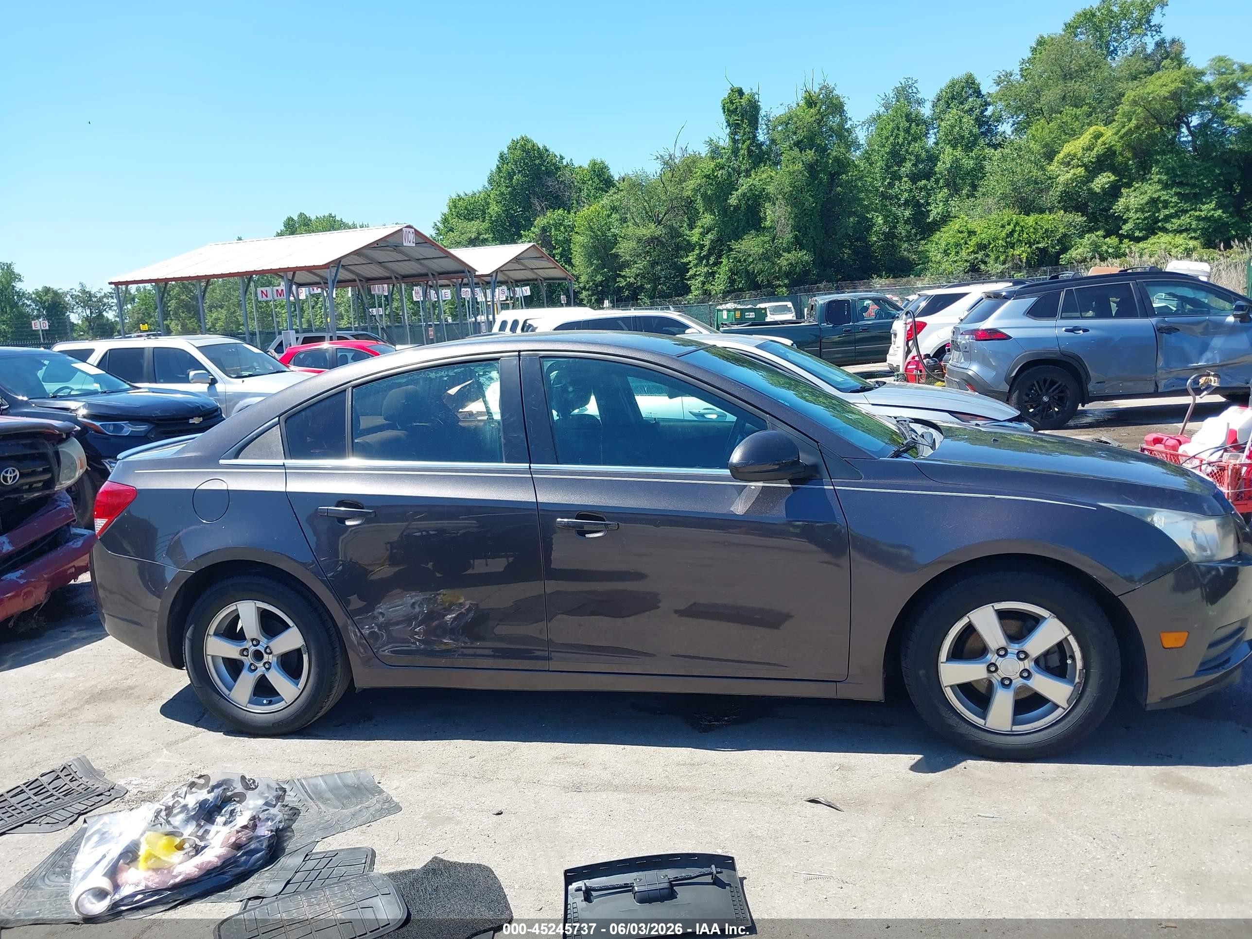 2013 Chevrolet Cruze 1lt Auto Серый vin: 1G1PC5SB8D7305219