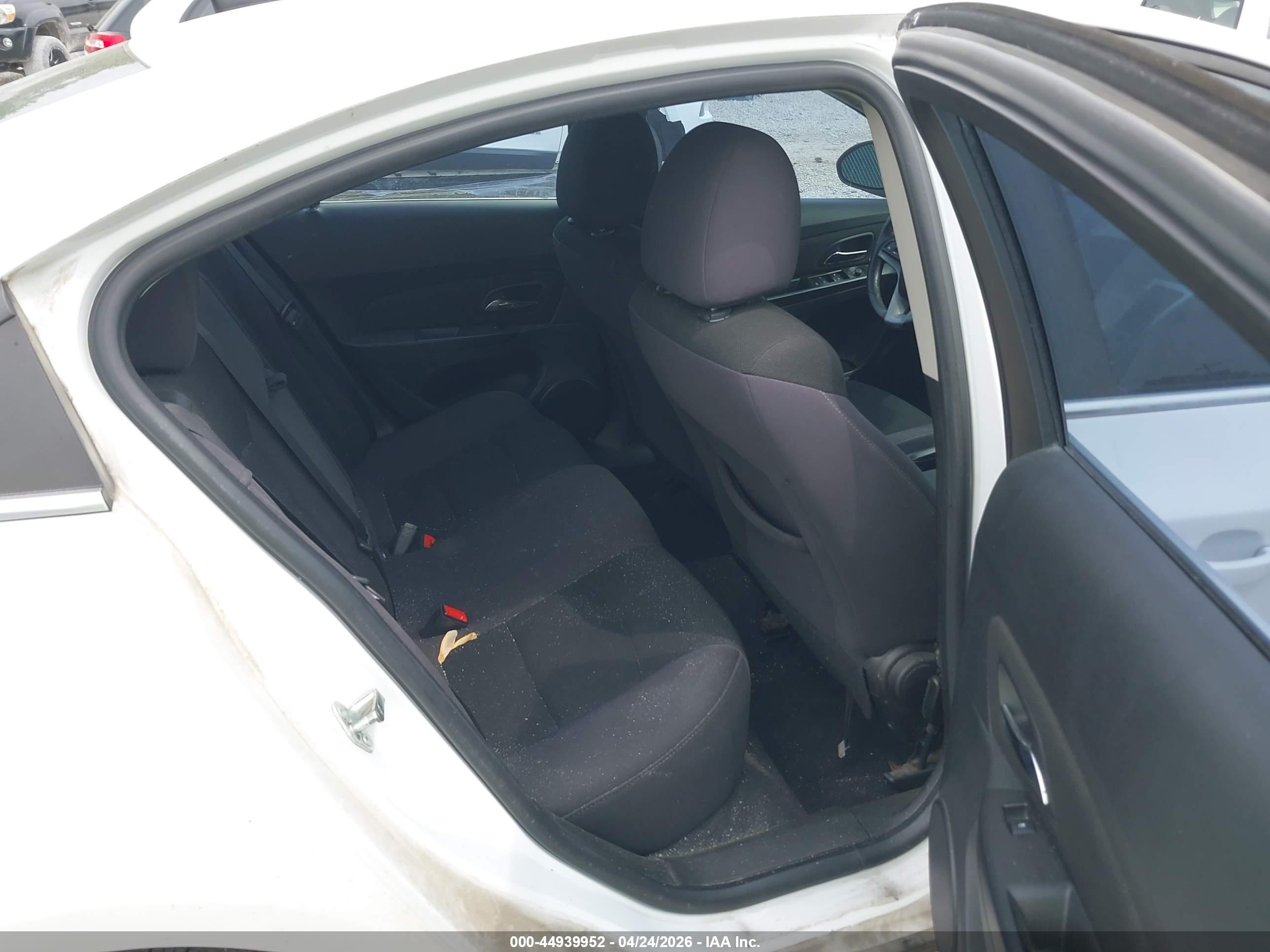 2014 Chevrolet Cruze 1lt Auto White vin: 1G1PC5SB8E7130990