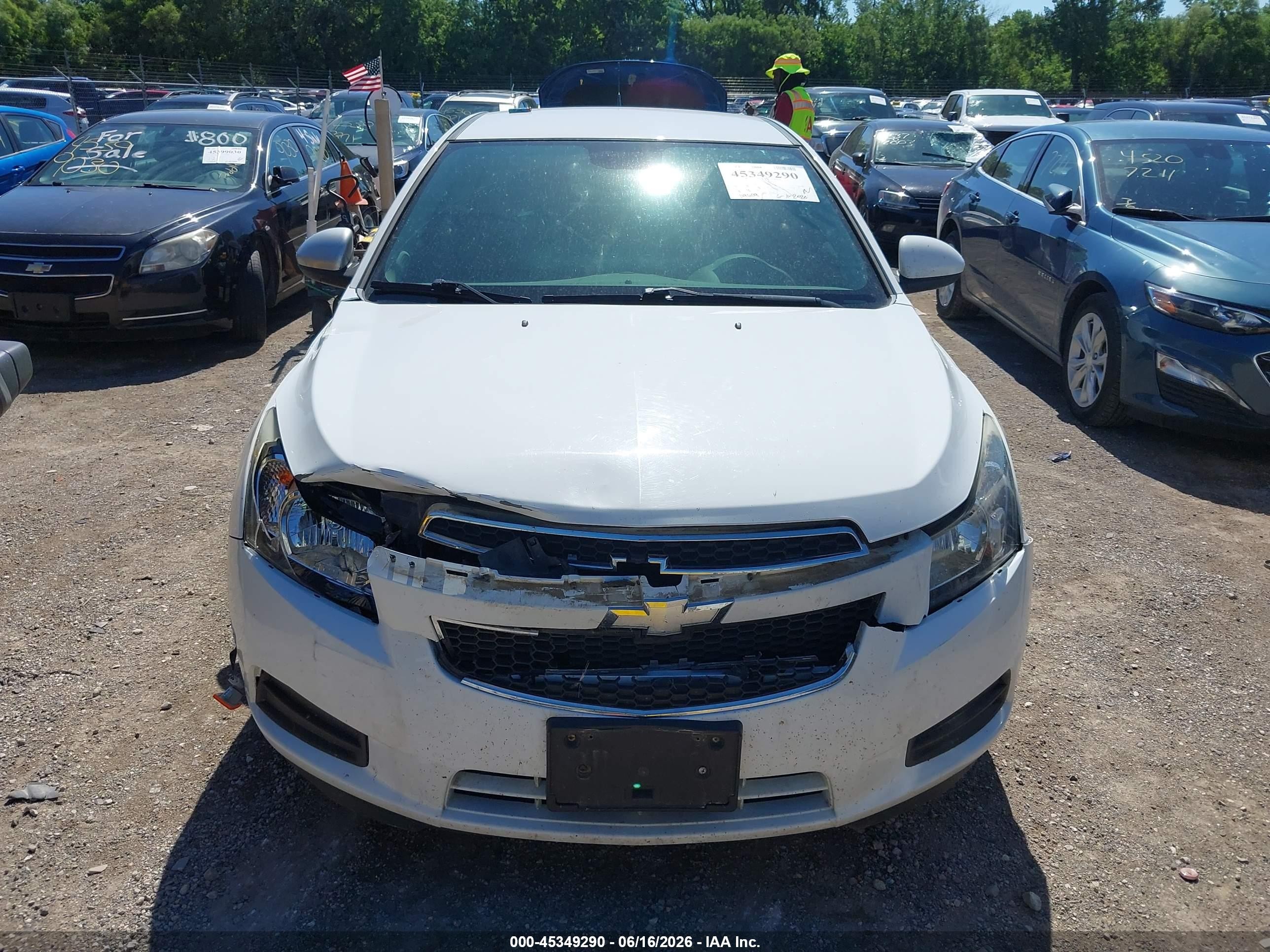 2014 Chevrolet Cruze 1lt Auto White vin: 1G1PC5SB8E7162208