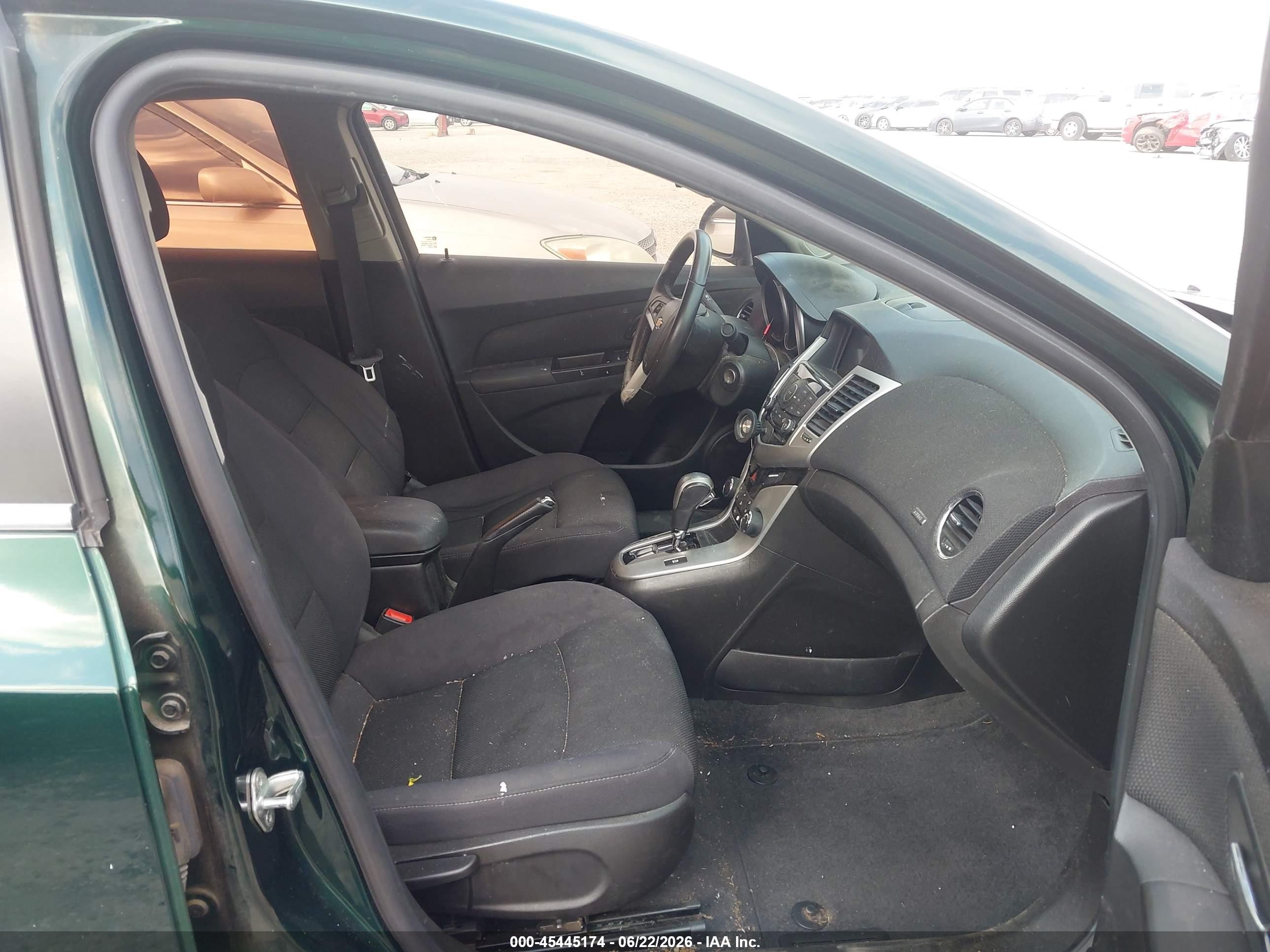 2014 Chevrolet Cruze 1lt Auto Green vin: 1G1PC5SB8E7163553