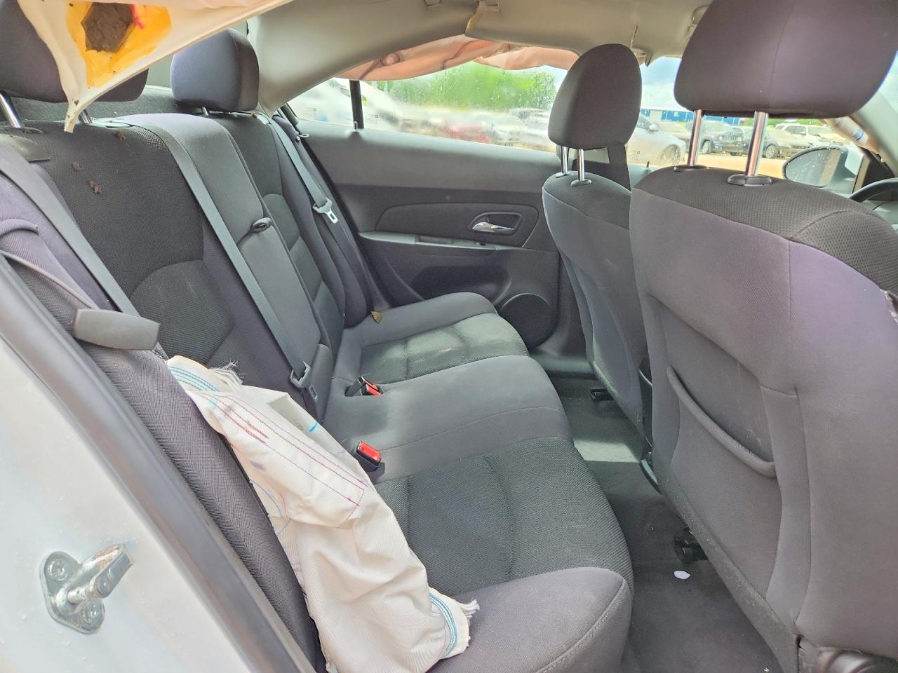 2014 Chevrolet Cruze Lt White vin: 1G1PC5SB8E7231768