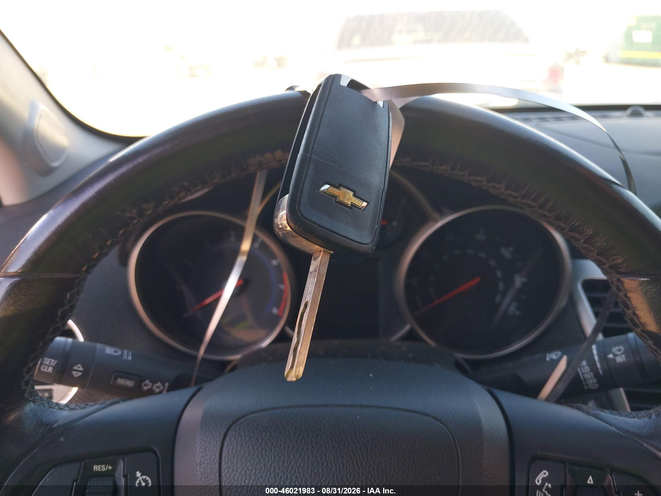 2014 Chevrolet Cruze 1lt Auto Белый vin: 1G1PC5SB8E7358102