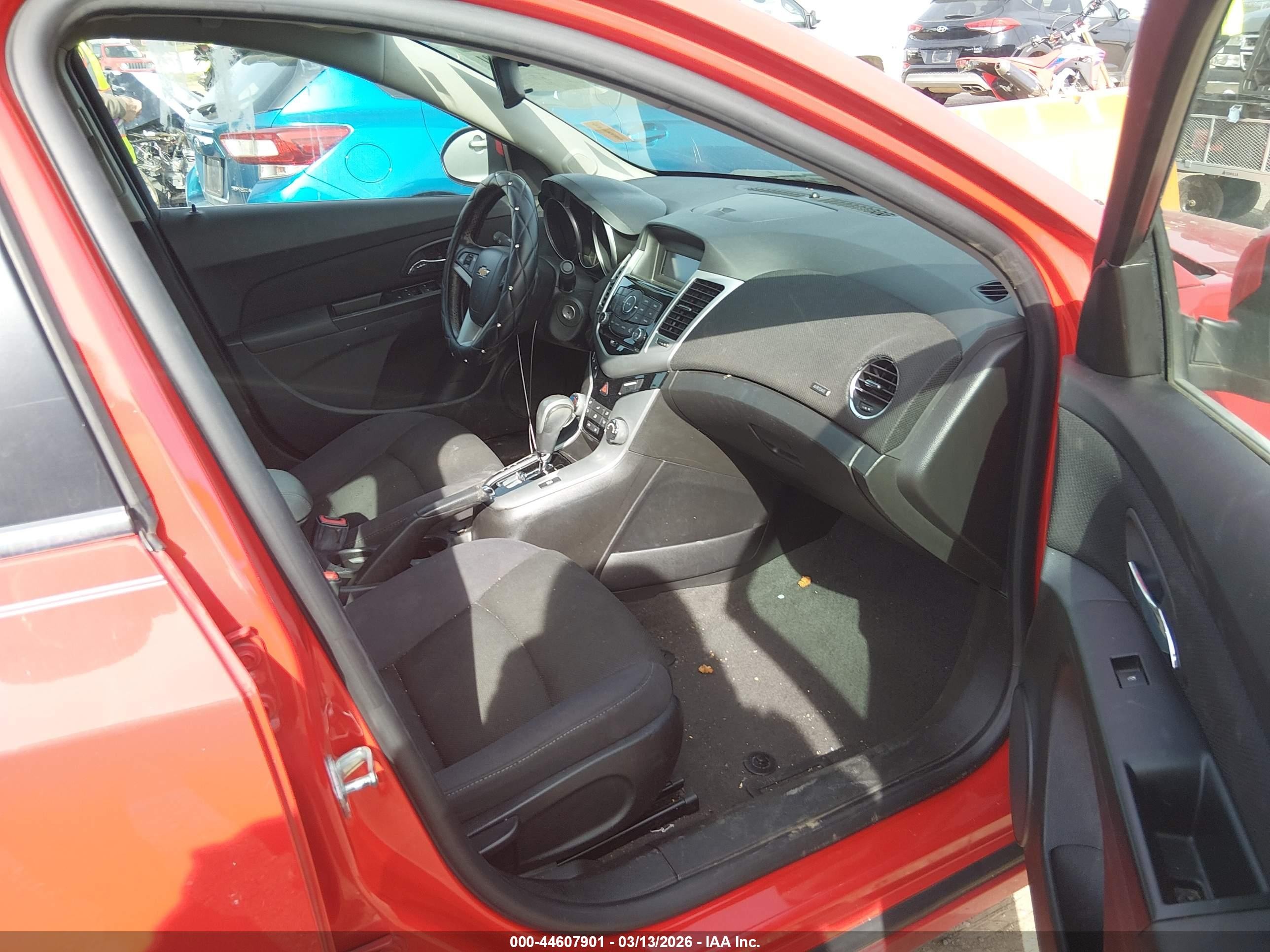 2014 Chevrolet Cruze 1lt Auto Red vin: 1G1PC5SB8E7362537