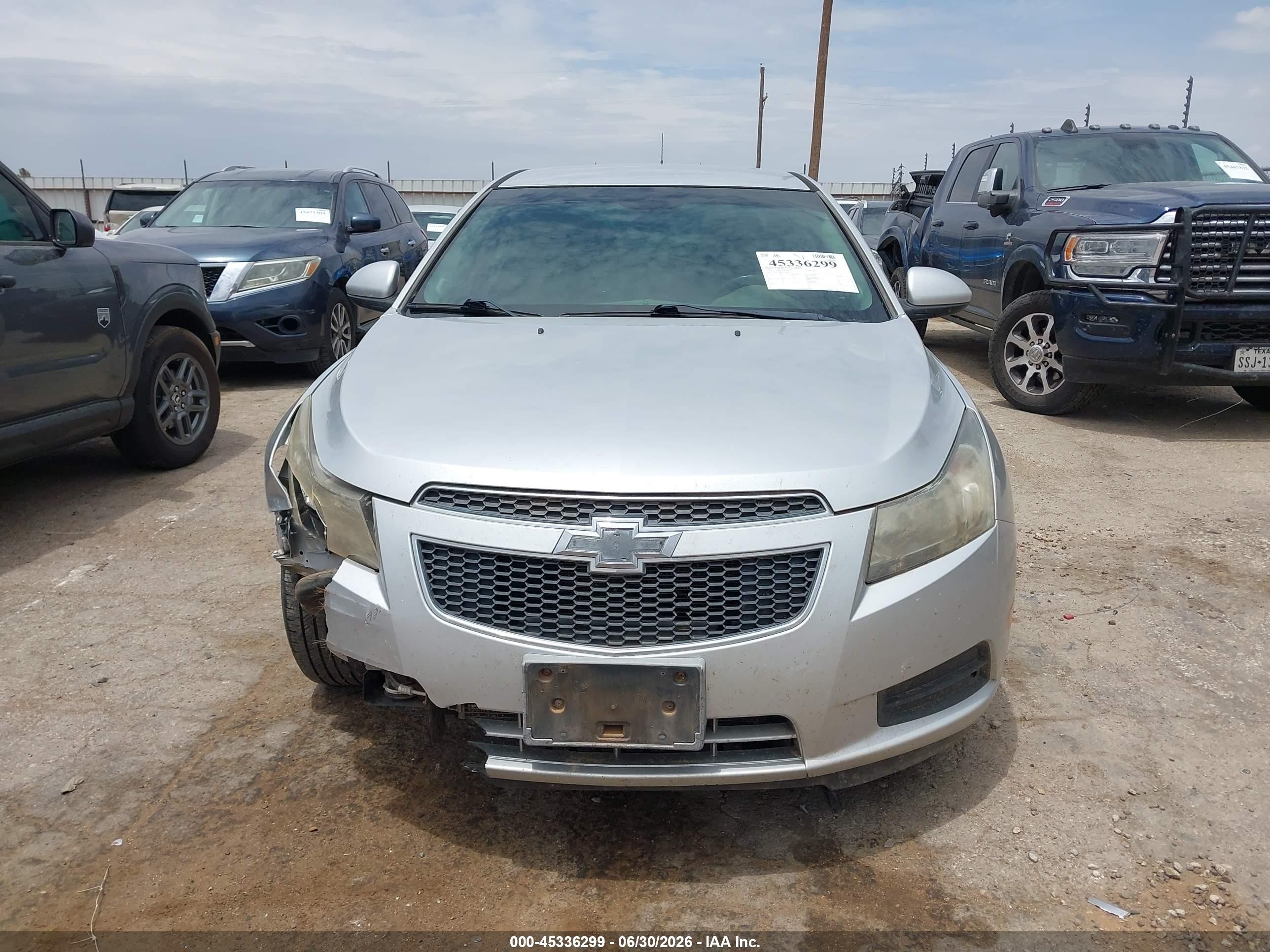 2014 Chevrolet Cruze 1lt Auto Silver vin: 1G1PC5SB8E7398325