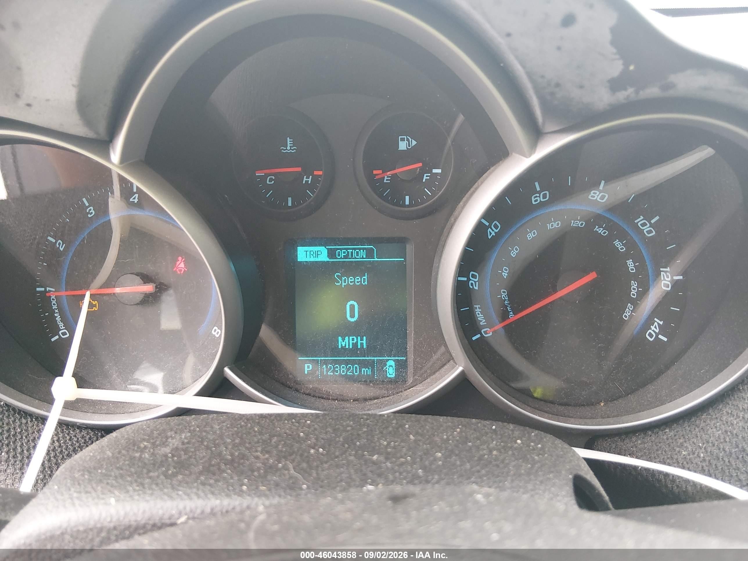 2015 Chevrolet Cruze 1lt Auto Серебряный vin: 1G1PC5SB8F7142350