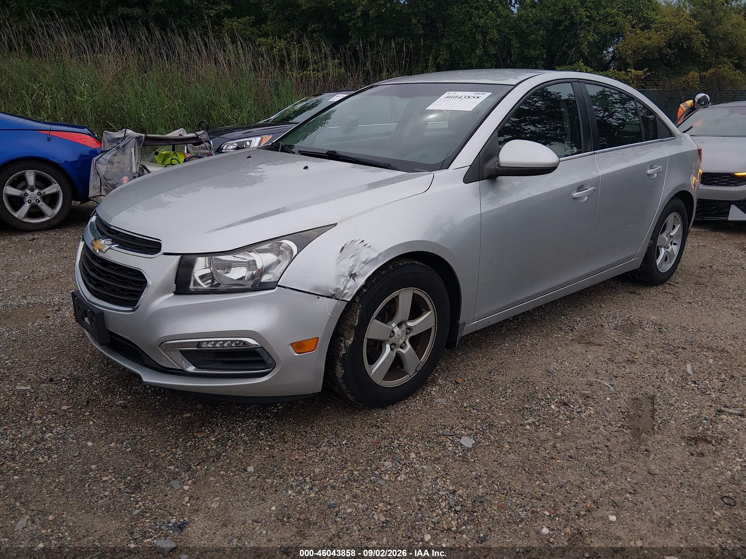 2015 Chevrolet Cruze 1lt Auto Серебряный vin: 1G1PC5SB8F7142350