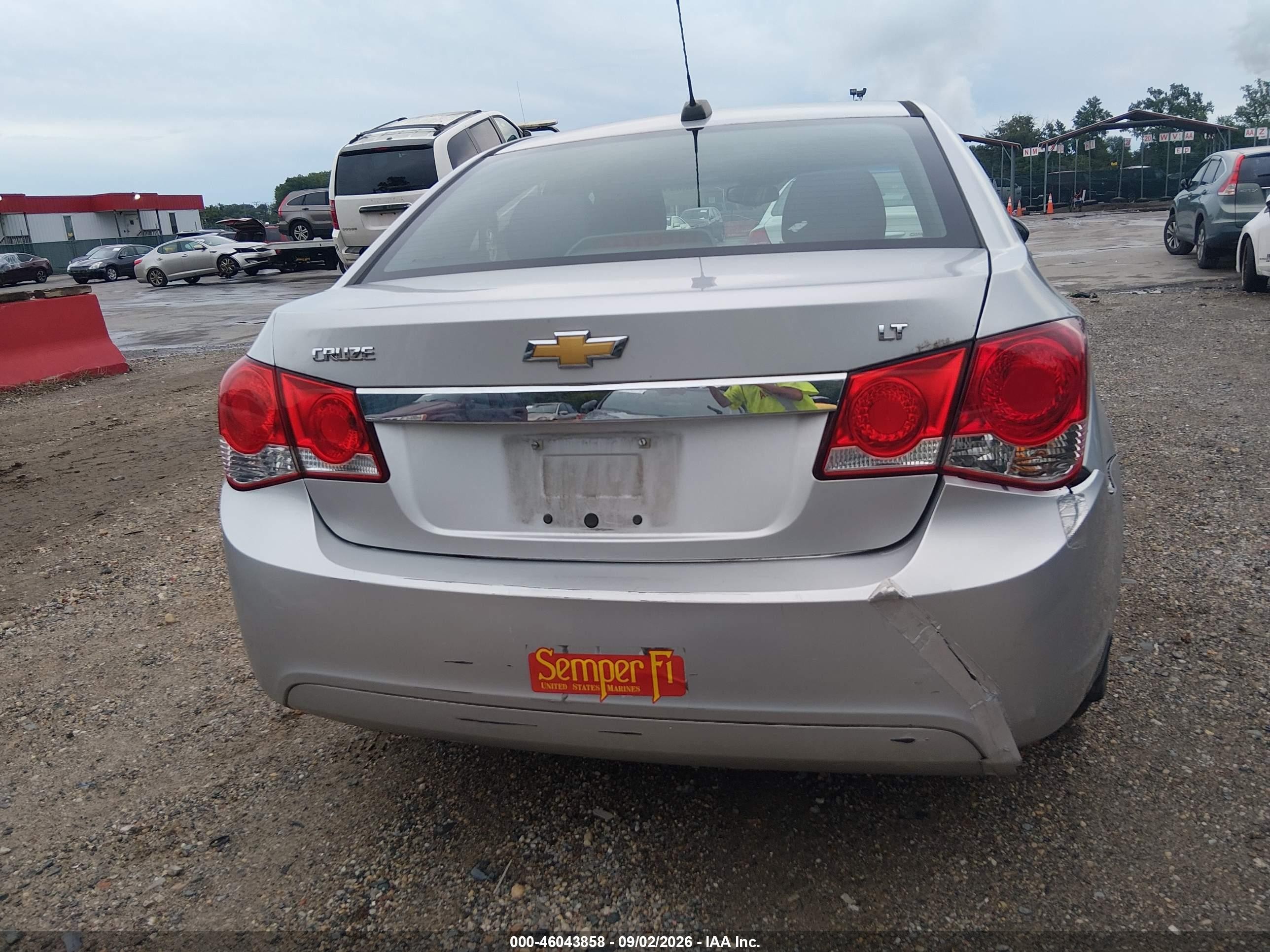 2015 Chevrolet Cruze 1lt Auto Серебряный vin: 1G1PC5SB8F7142350