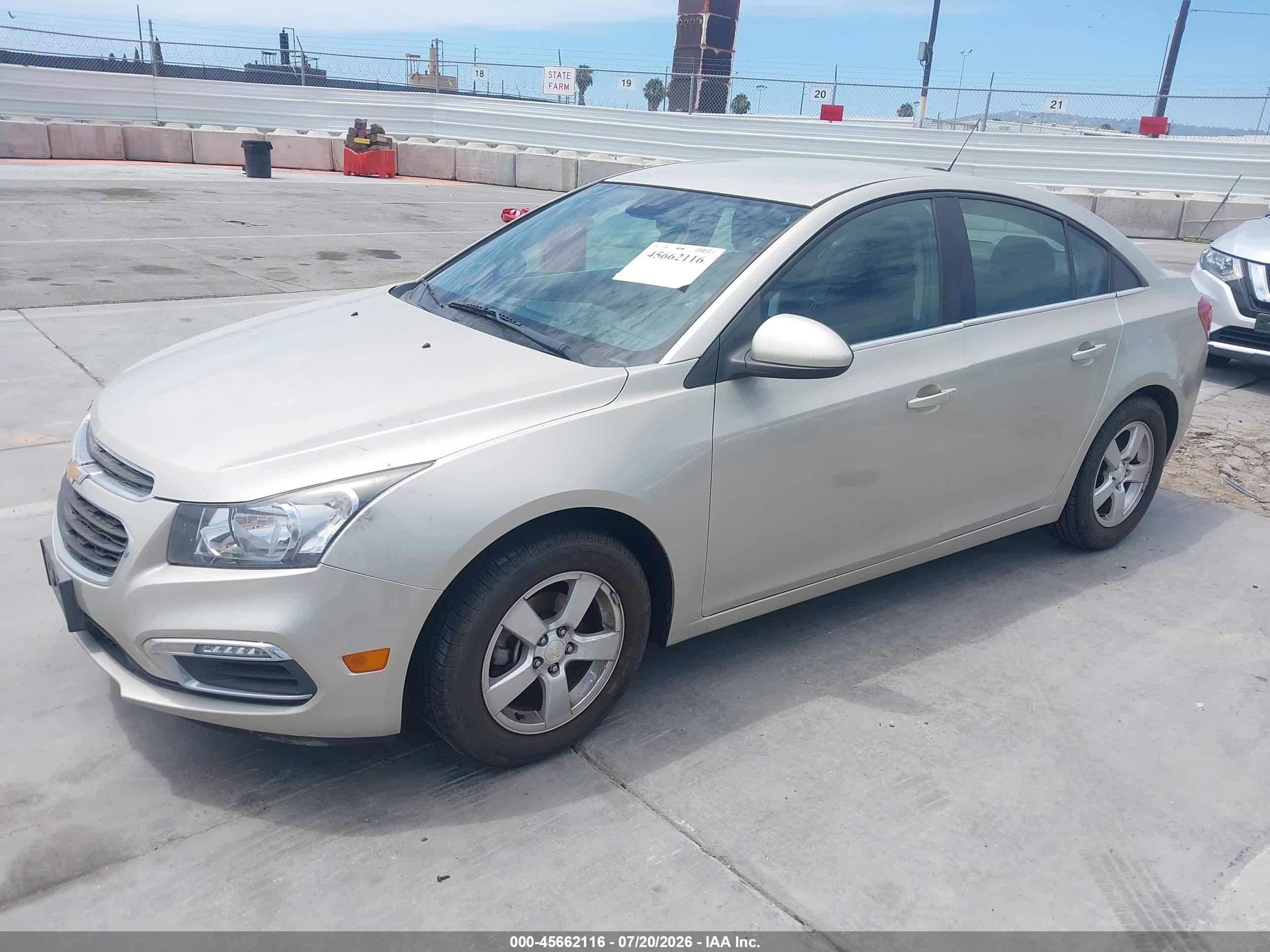 2015 Chevrolet Cruze 1lt Auto Silver vin: 1G1PC5SB8F7196506