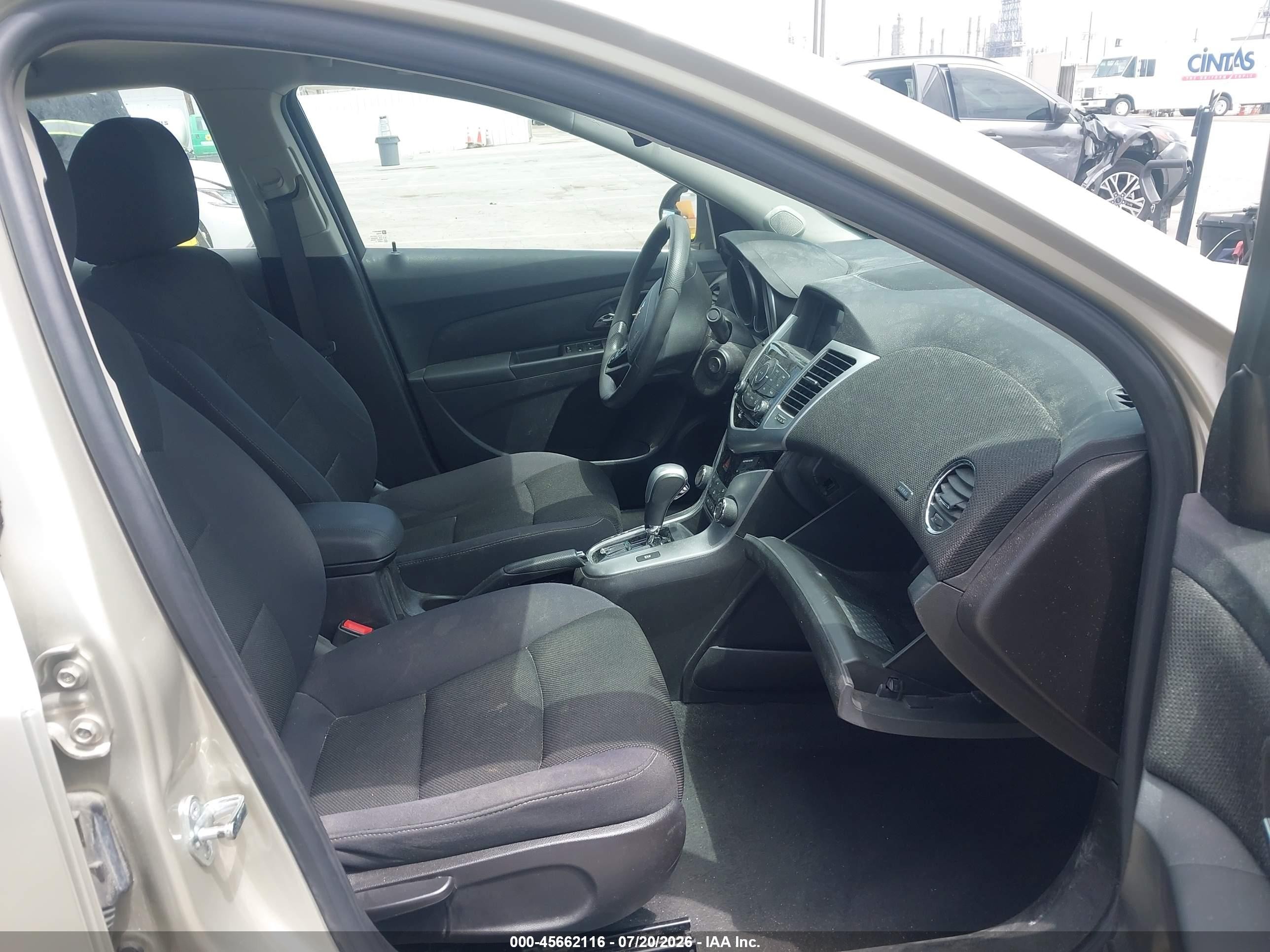 2015 Chevrolet Cruze 1lt Auto Silver vin: 1G1PC5SB8F7196506