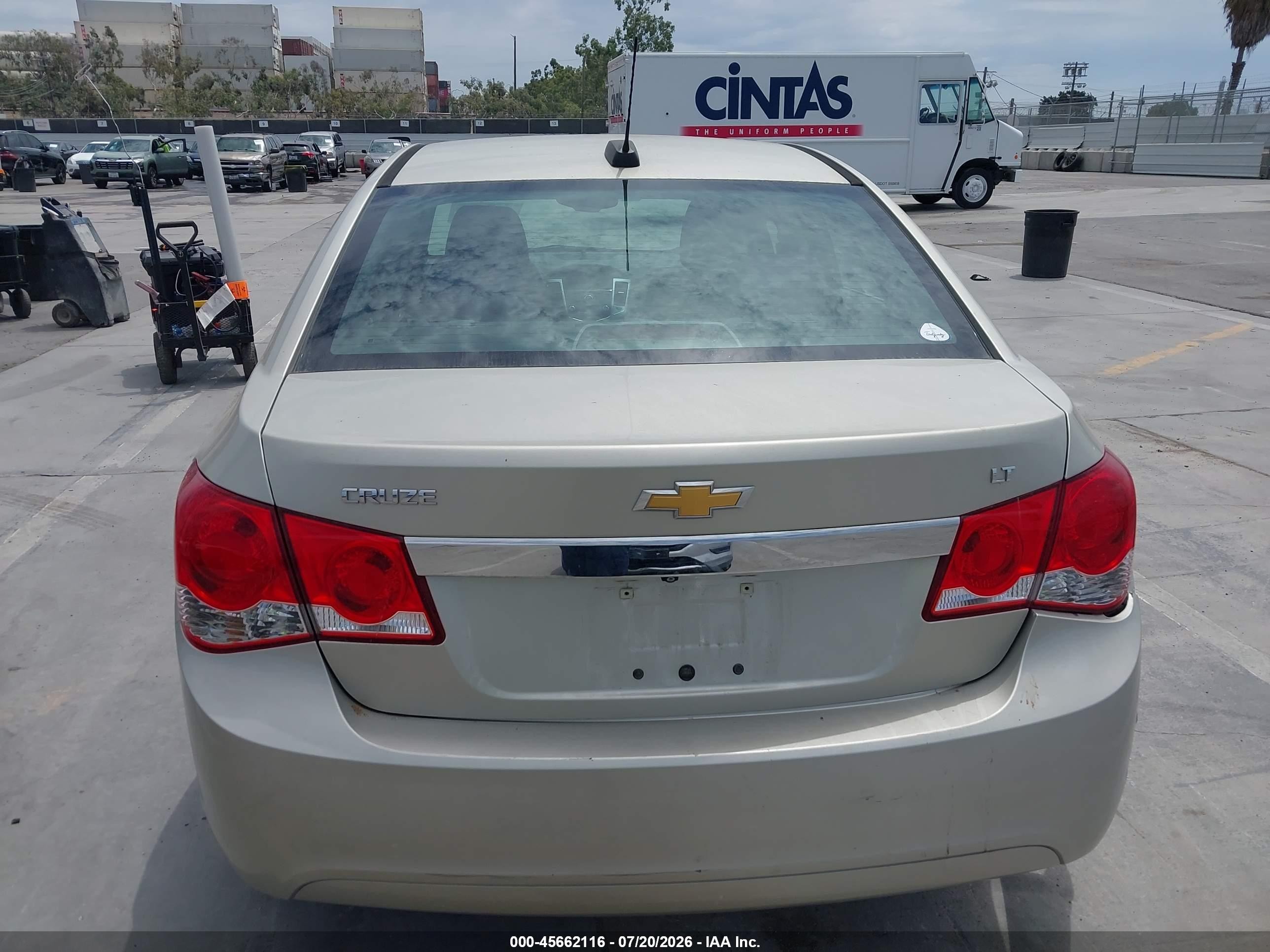 2015 Chevrolet Cruze 1lt Auto Silver vin: 1G1PC5SB8F7196506