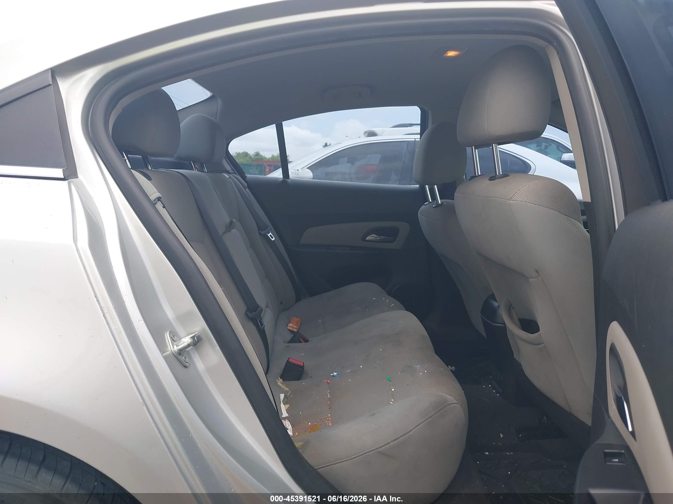 2013 Chevrolet Cruze 1lt Auto Серебряный vin: 1G1PC5SB9D7192719