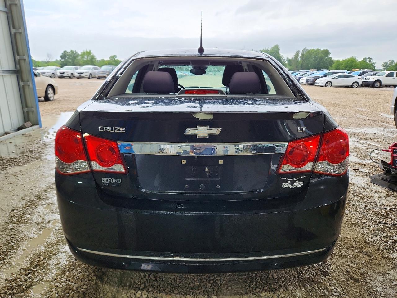 2014 Chevrolet Cruze Black vin: 1G1PC5SB9E7239491