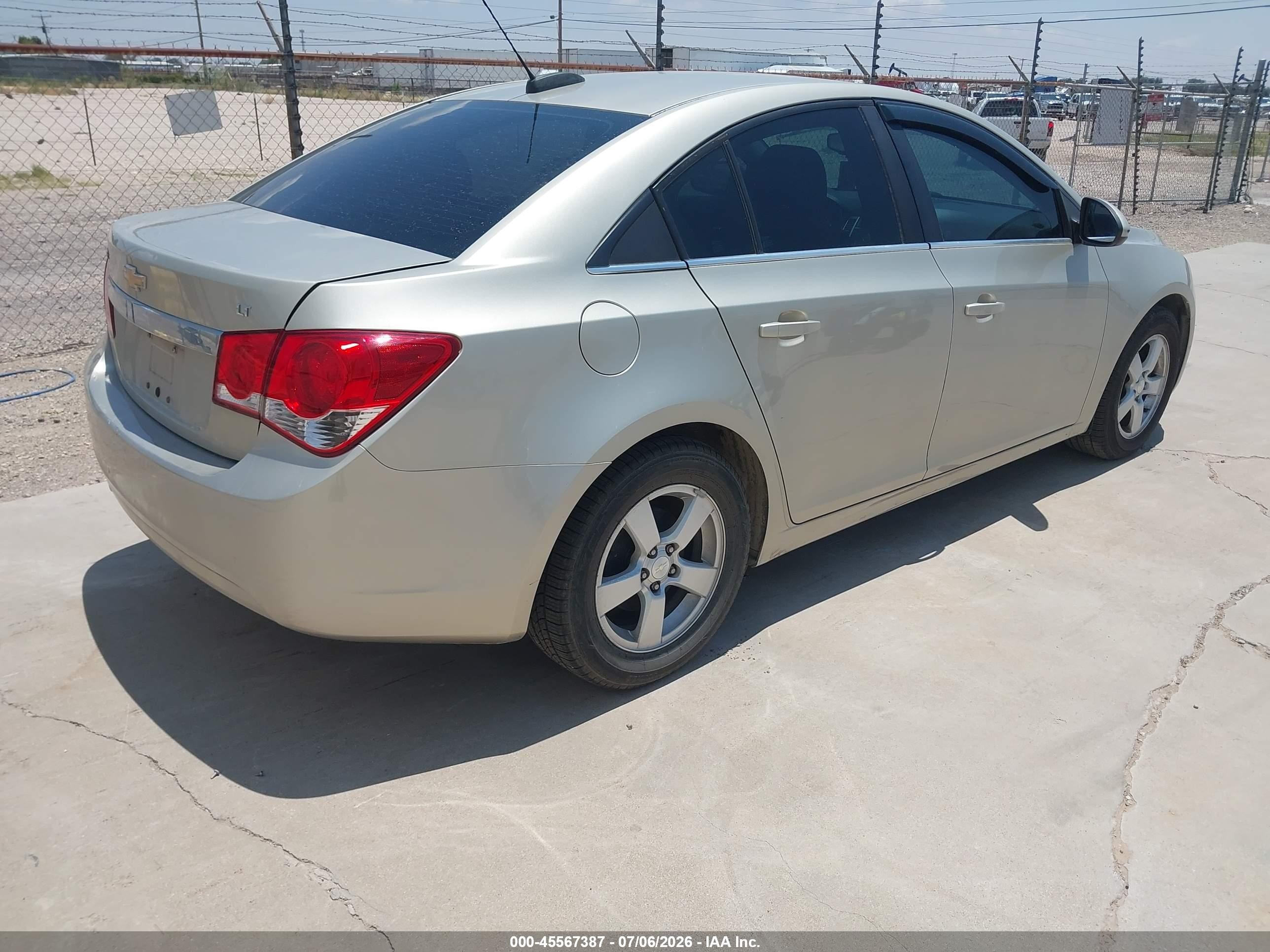 2015 Chevrolet Cruze 1lt Auto Silver vin: 1G1PC5SB9F7141188