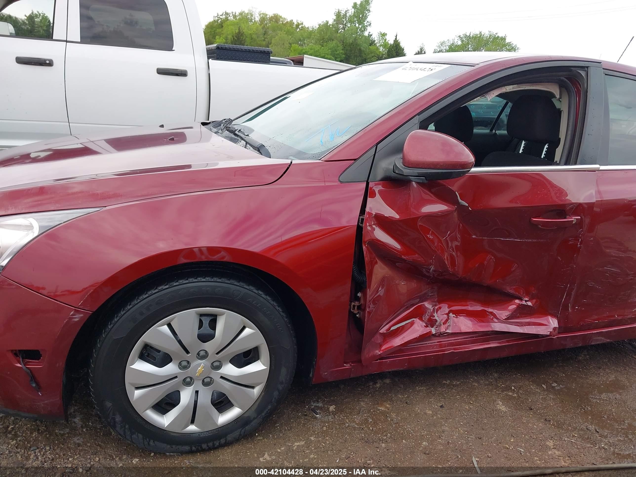 2015 Chevrolet Cruze 1lt Auto Red vin: 1G1PC5SB9F7205889