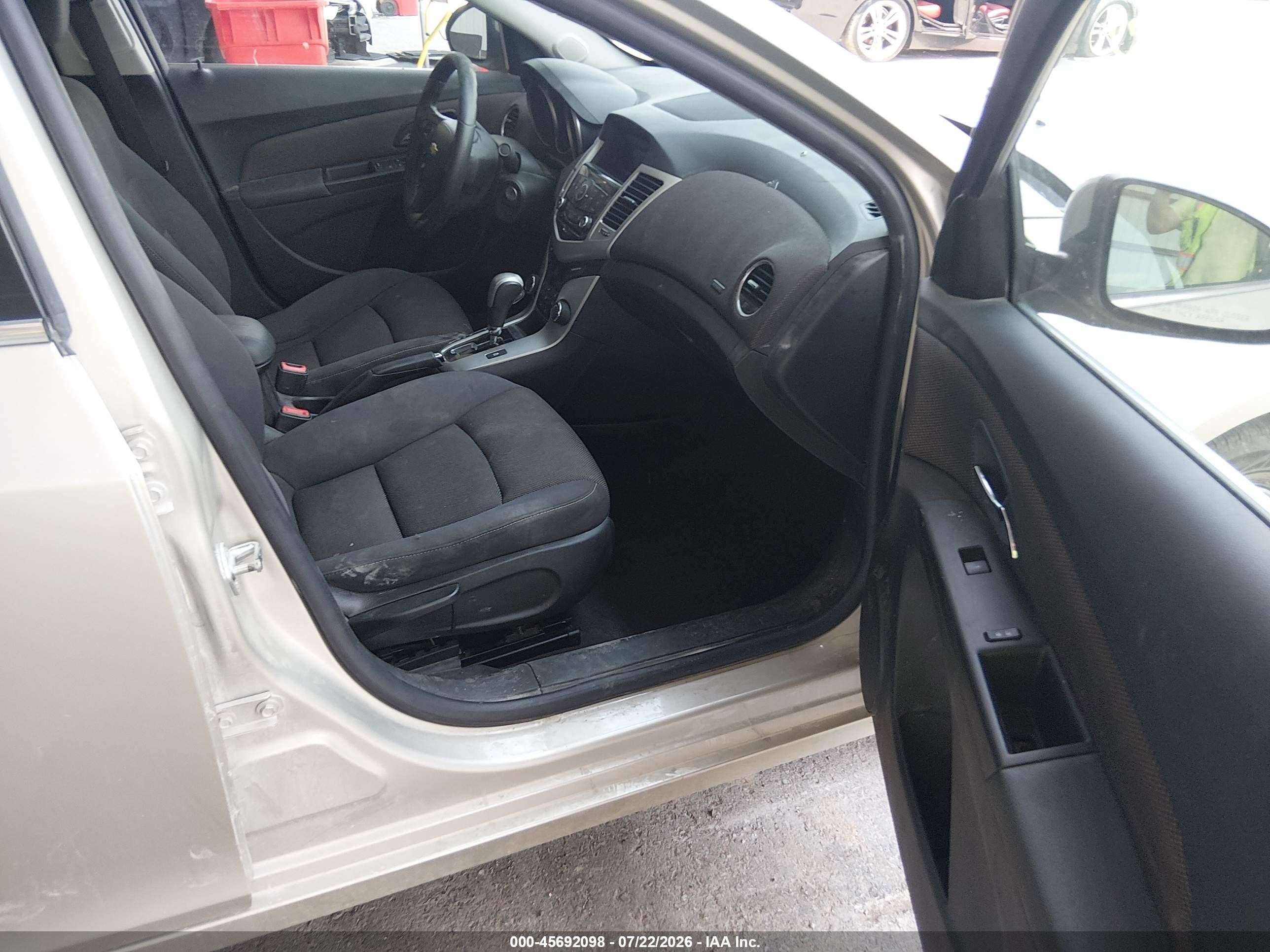 2015 Chevrolet Cruze 1lt Auto Gold vin: 1G1PC5SB9F7213104