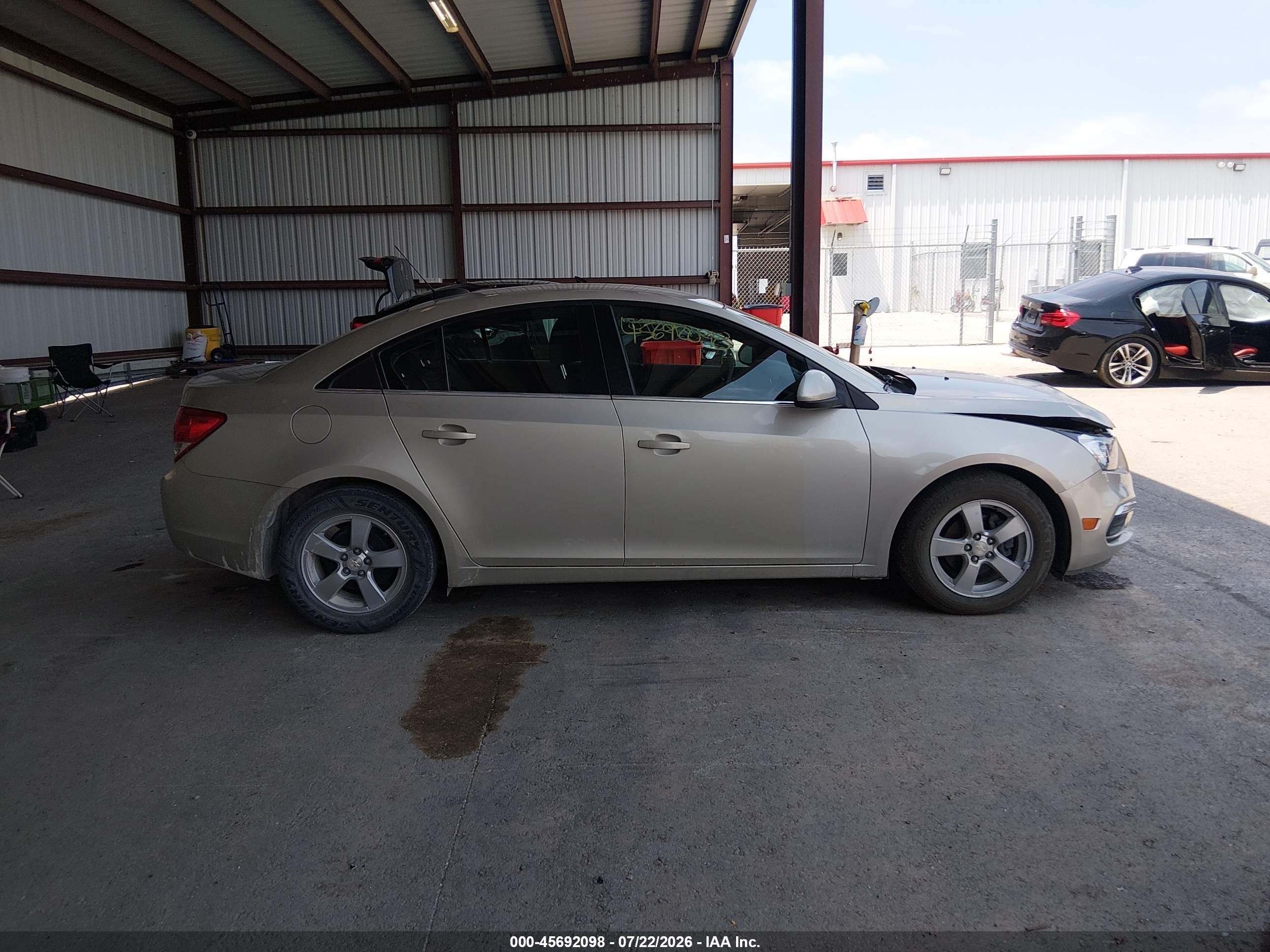 2015 Chevrolet Cruze 1lt Auto Gold vin: 1G1PC5SB9F7213104