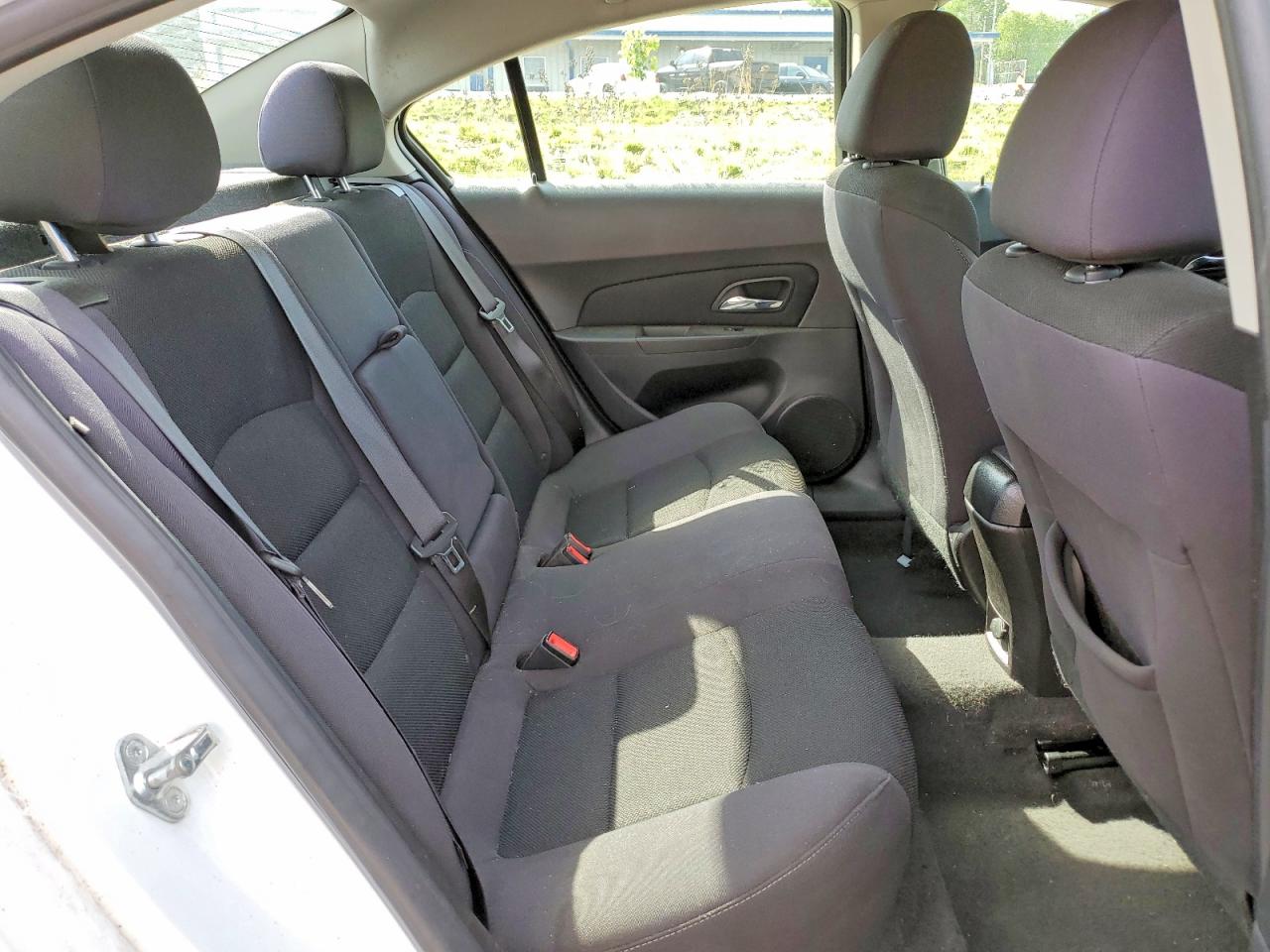 2015 Chevrolet Cruze Lt White vin: 1G1PC5SB9F7220389