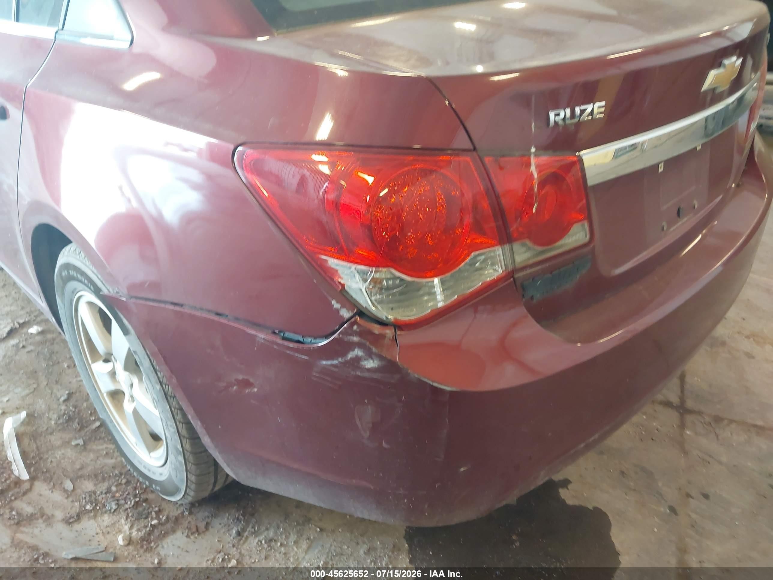 2015 Chevrolet Cruze 1lt Auto Maroon vin: 1G1PC5SB9F7287137
