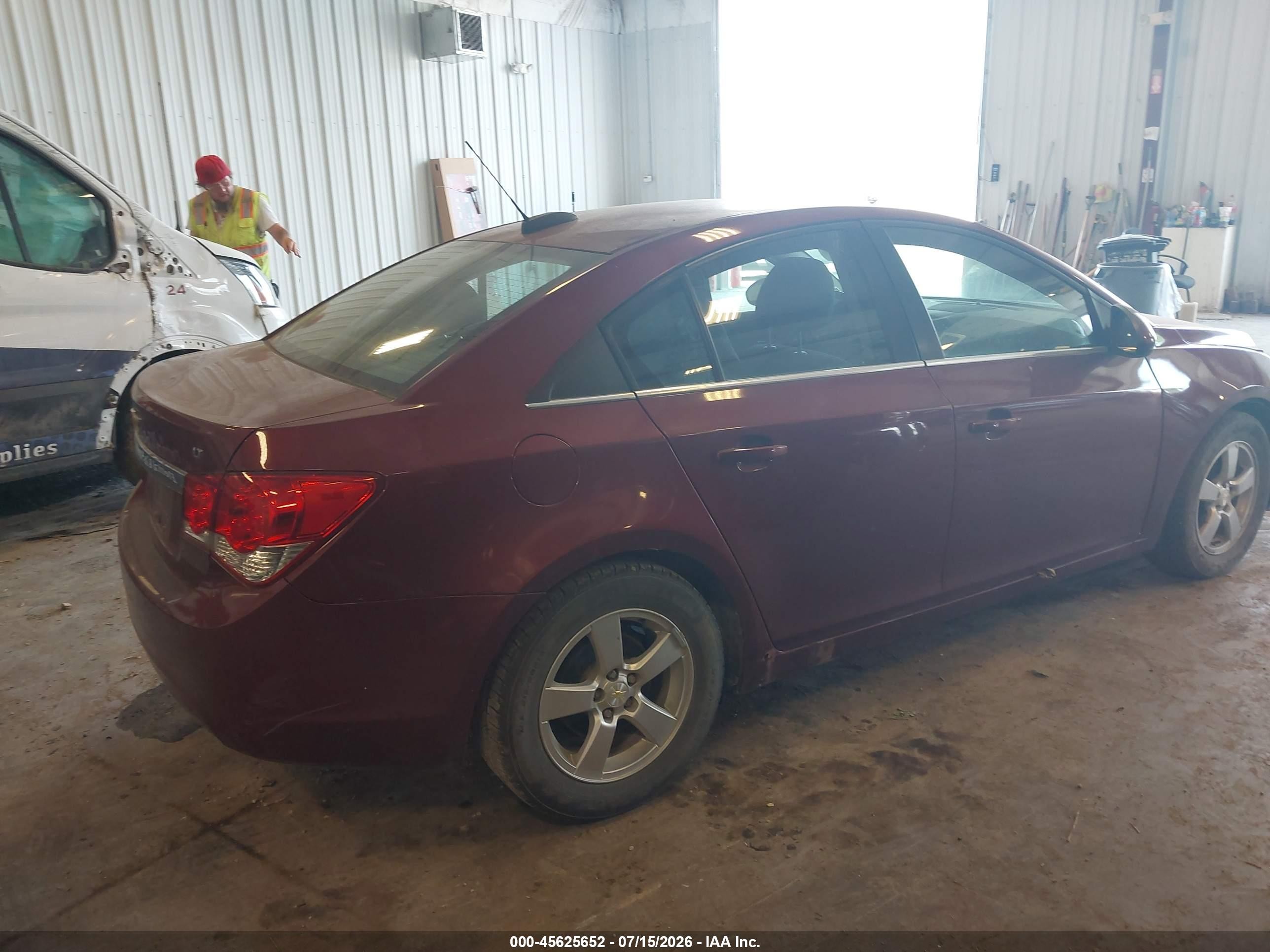 2015 Chevrolet Cruze 1lt Auto Maroon vin: 1G1PC5SB9F7287137
