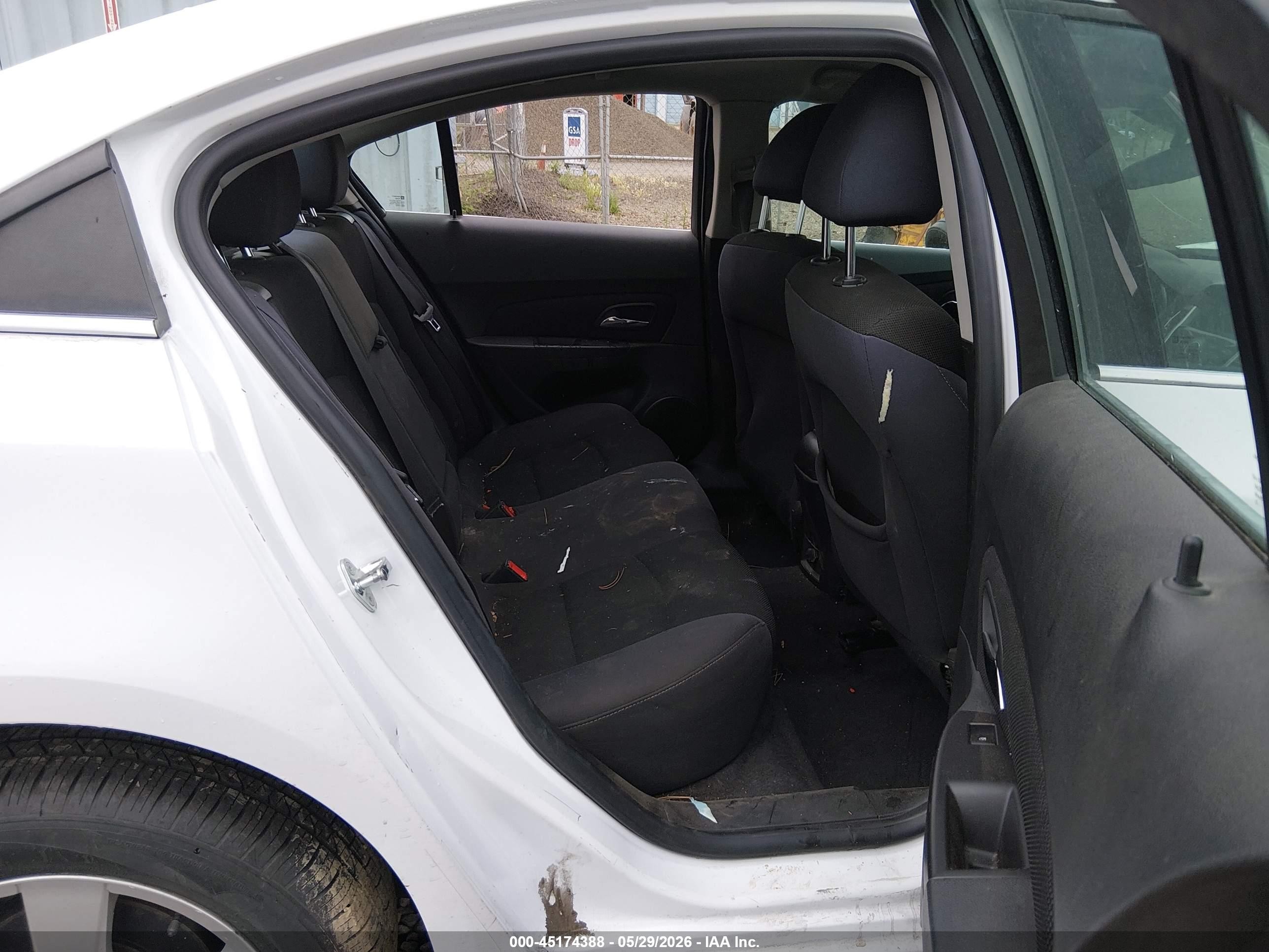 2015 Chevrolet Cruze 1lt Auto White vin: 1G1PC5SB9F7297196