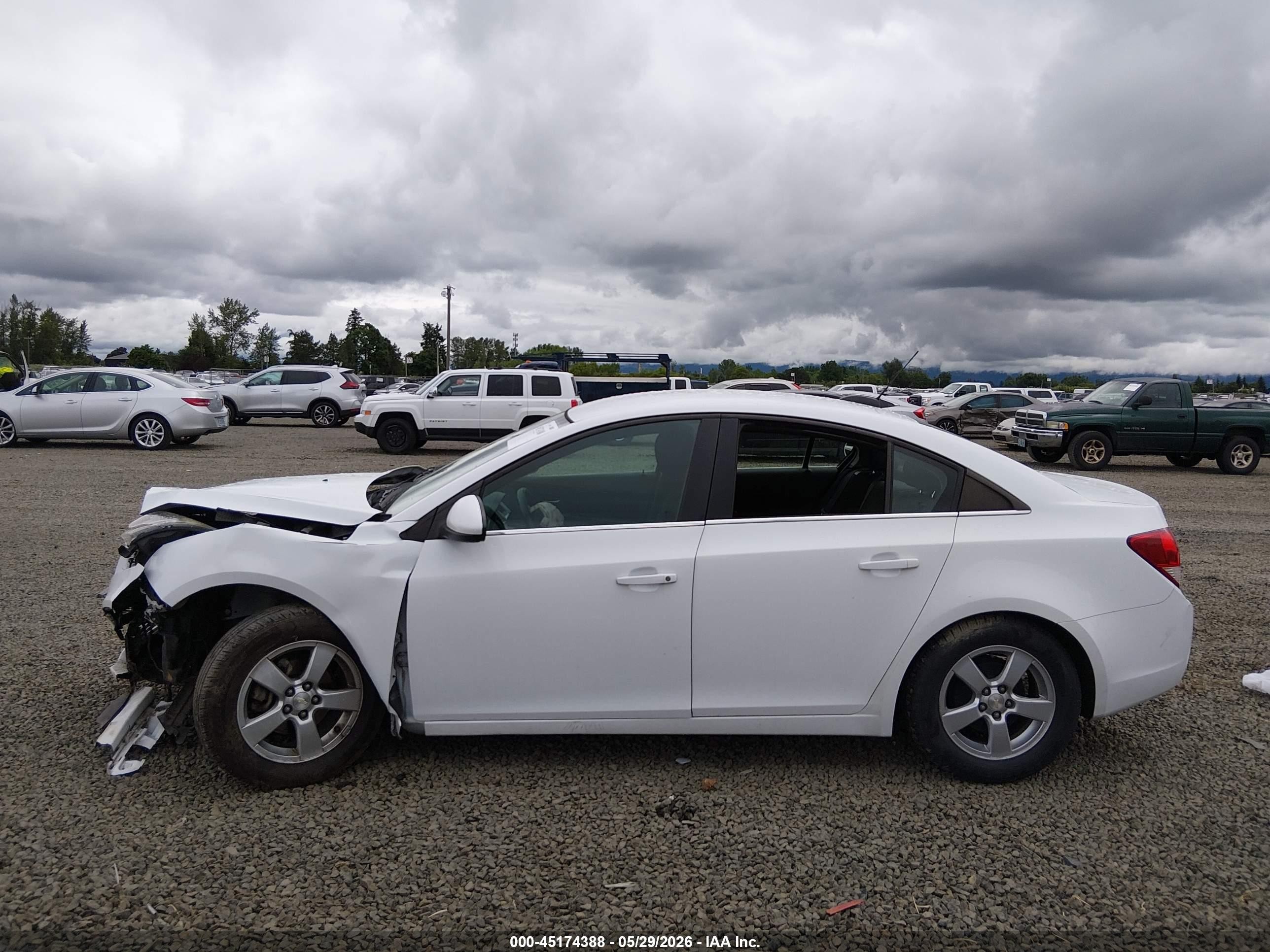 2015 Chevrolet Cruze 1lt Auto White vin: 1G1PC5SB9F7297196