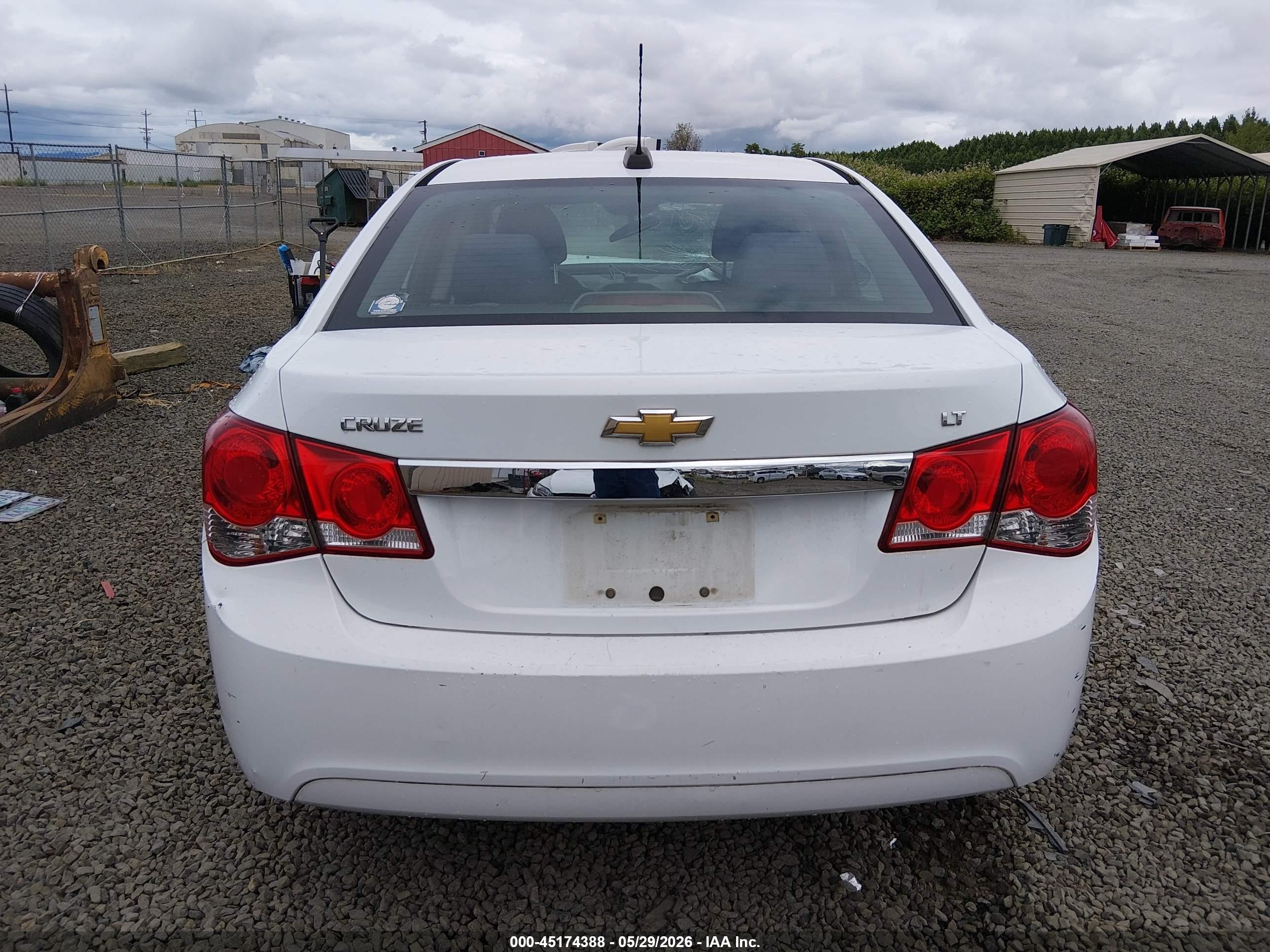 2015 Chevrolet Cruze 1lt Auto White vin: 1G1PC5SB9F7297196