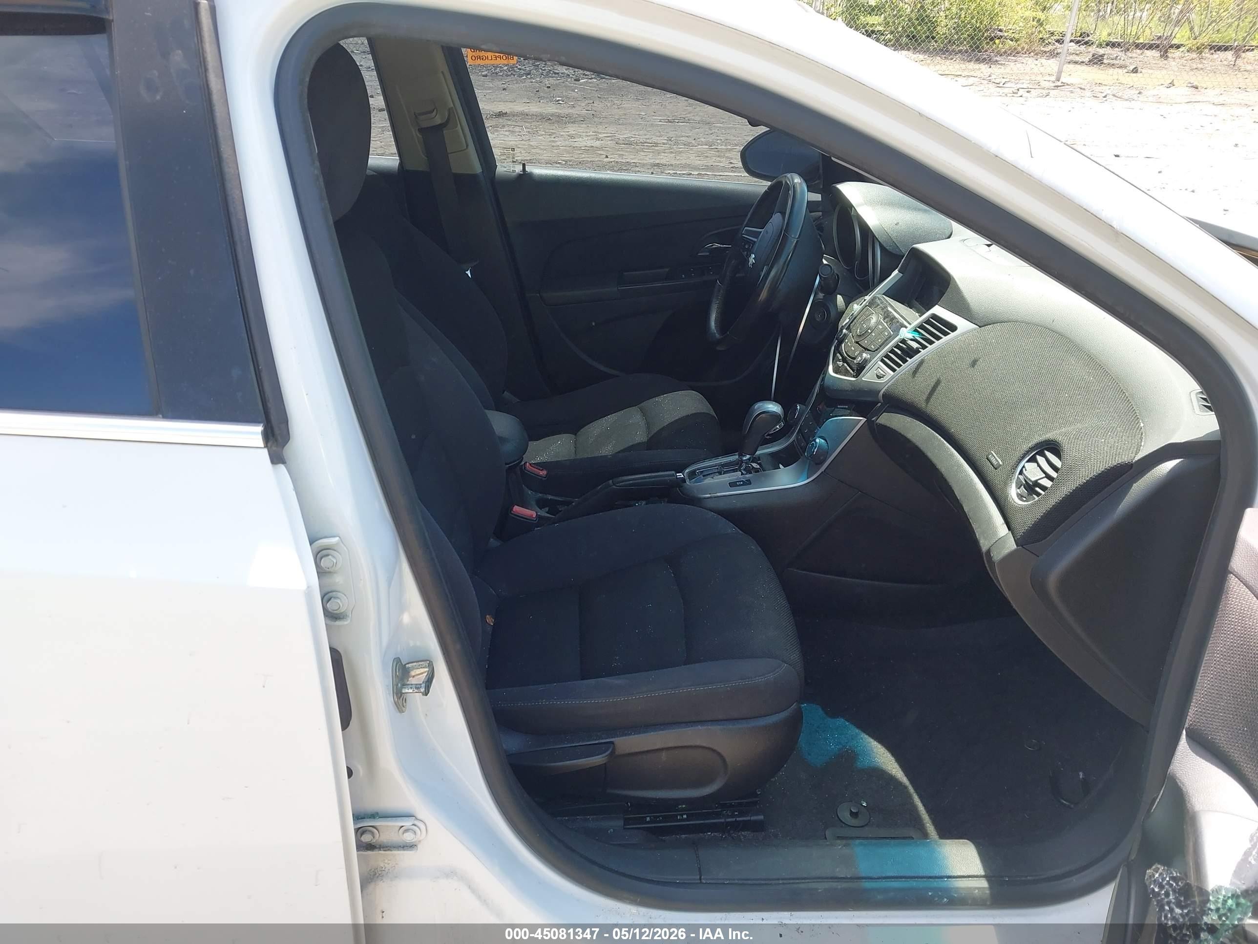 2013 Chevrolet Cruze 1lt Auto White vin: 1G1PC5SBXD7118645