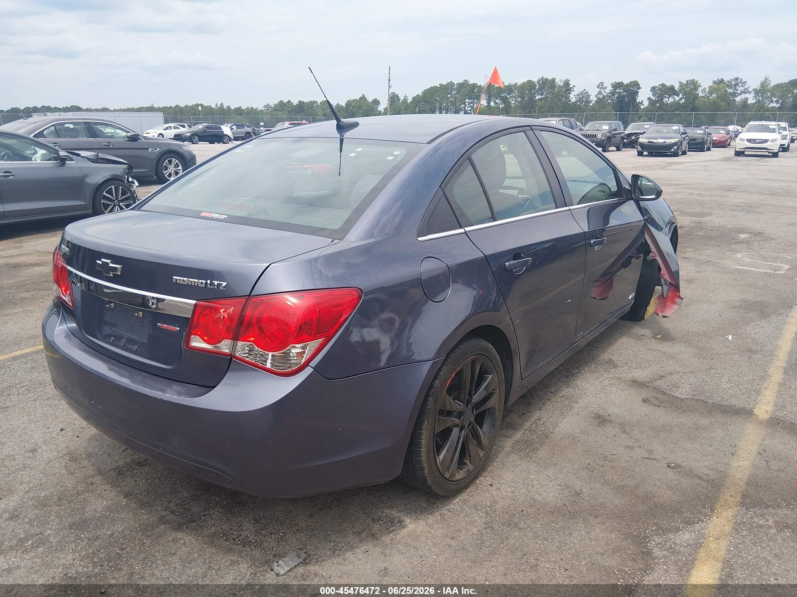 2013 Chevrolet Cruze 1lt Auto Серый vin: 1G1PC5SBXD7201685