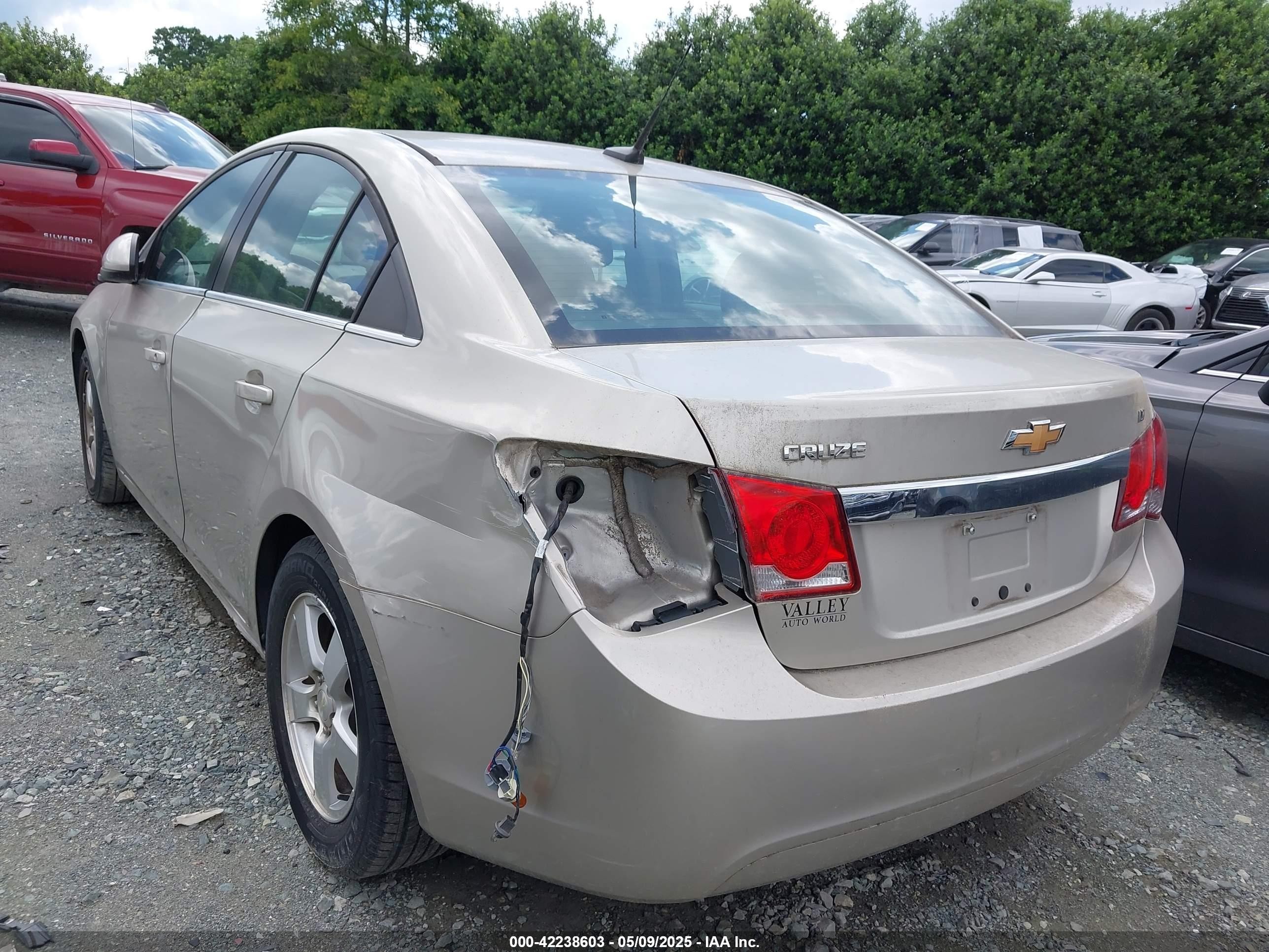 2014 Chevrolet Cruze 1lt Auto Gold vin: 1G1PC5SBXE7123362
