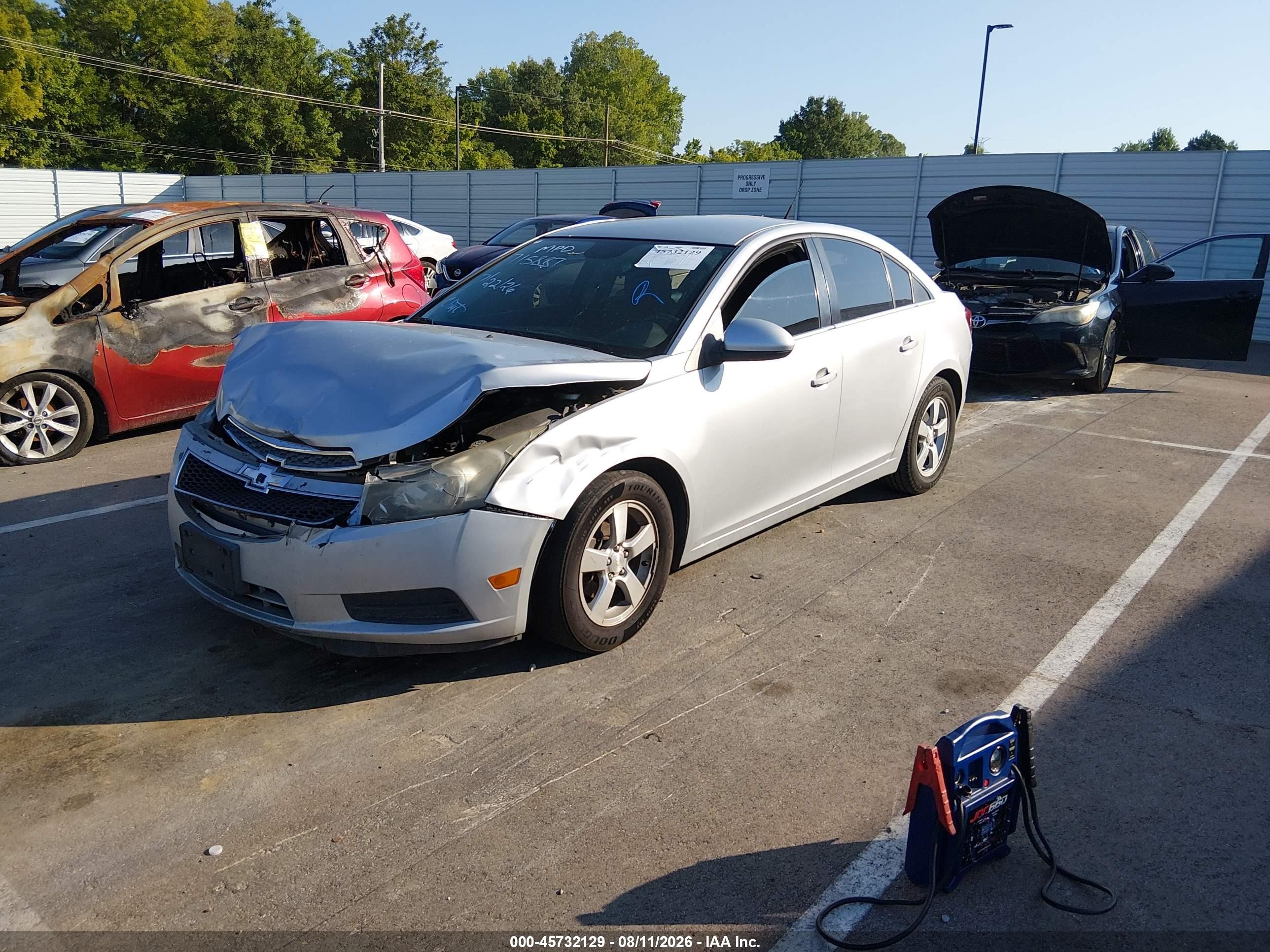 2014 Chevrolet Cruze 1lt Auto Серебряный vin: 1G1PC5SBXE7158872