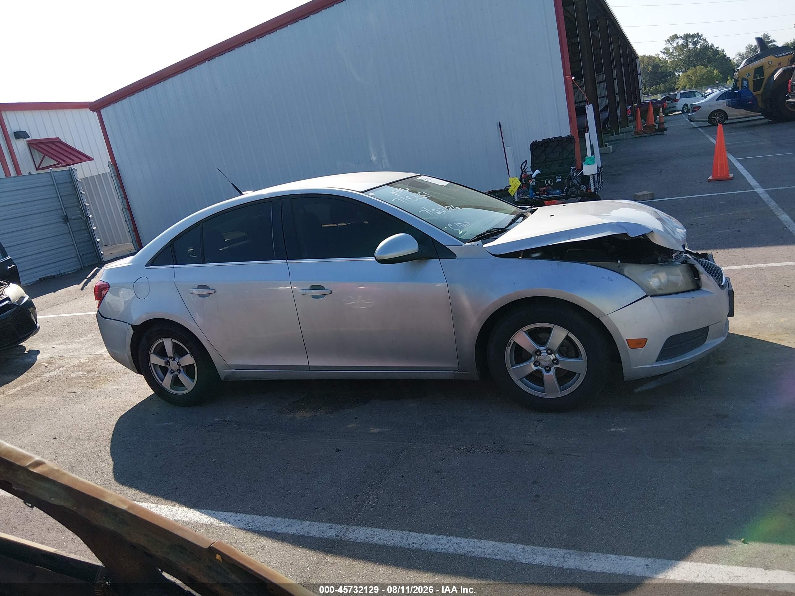 2014 Chevrolet Cruze 1lt Auto Серебряный vin: 1G1PC5SBXE7158872