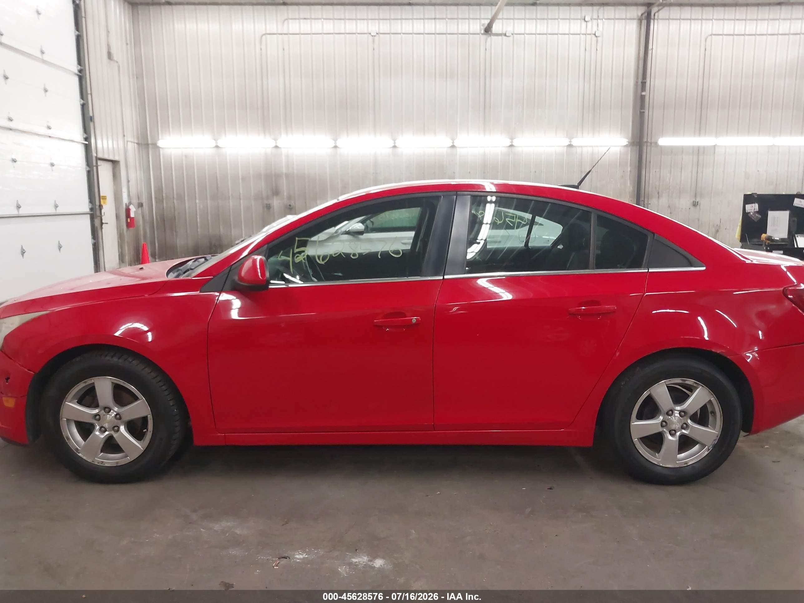 2014 Chevrolet Cruze 1lt Auto Красный vin: 1G1PC5SBXE7161819
