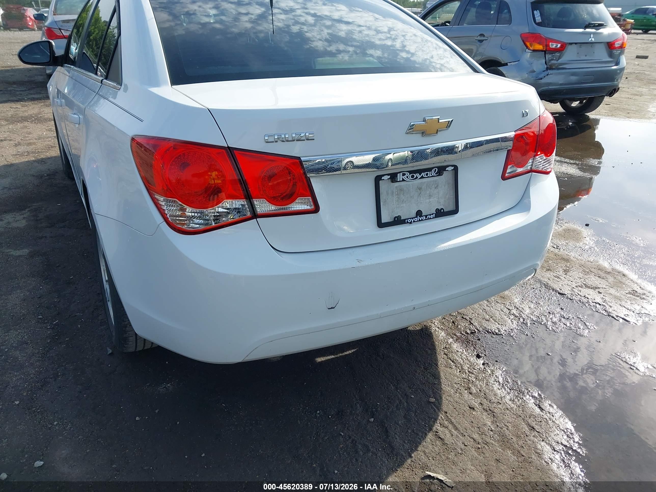 2014 Chevrolet Cruze 1lt Auto White vin: 1G1PC5SBXE7284472