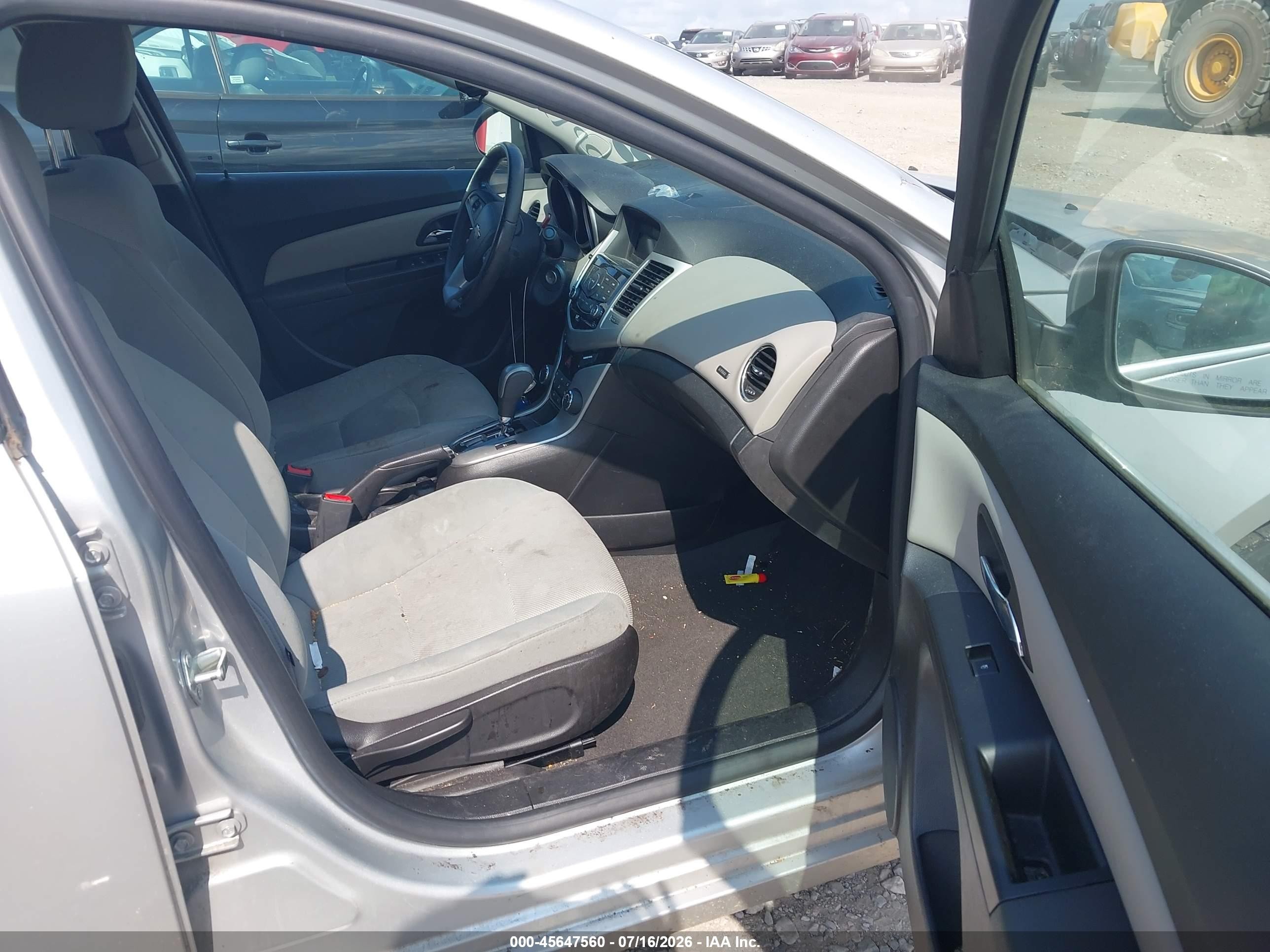 2014 Chevrolet Cruze 1lt Auto Silver vin: 1G1PC5SBXE7400348