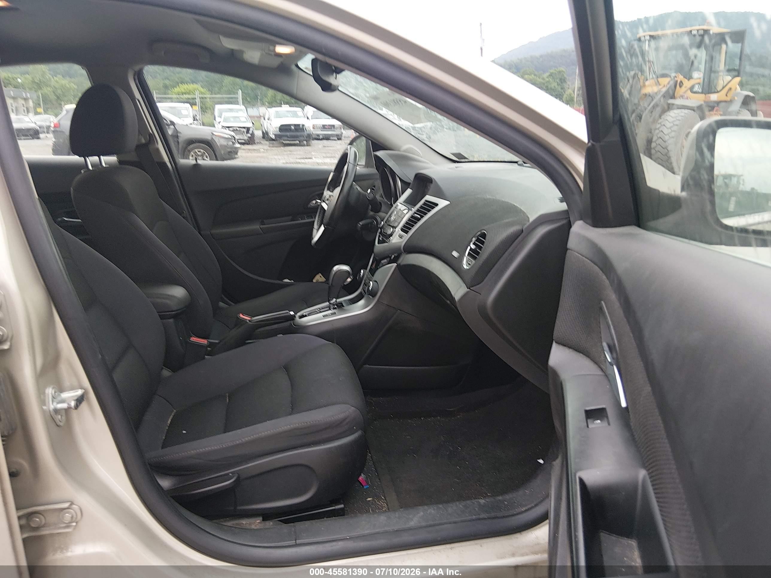 2014 Chevrolet Cruze 1lt Auto Gold vin: 1G1PC5SBXE7418543