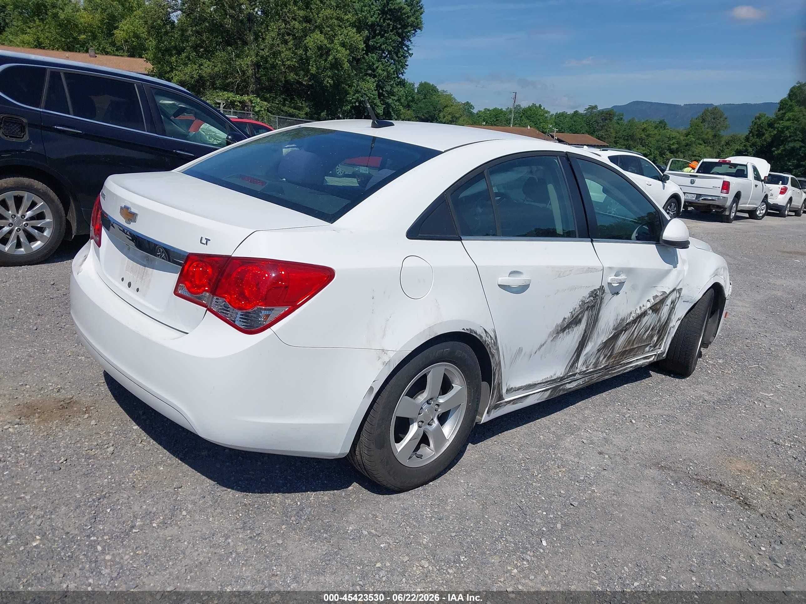 2014 Chevrolet Cruze 1lt Auto Silver vin: 1G1PC5SBXE7429591