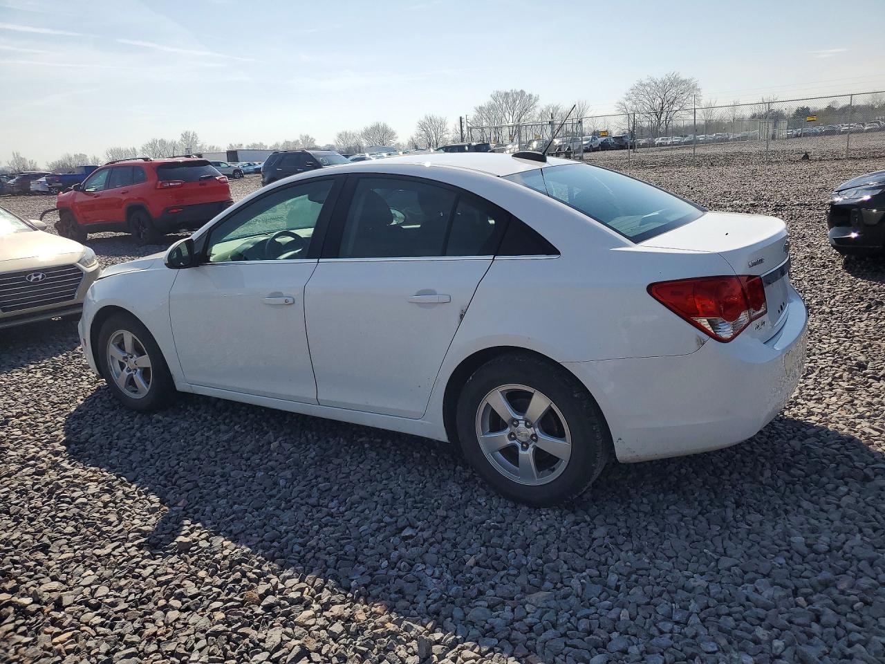 2015 Chevrolet Cruze Lt White vin: 1G1PC5SBXF7130782