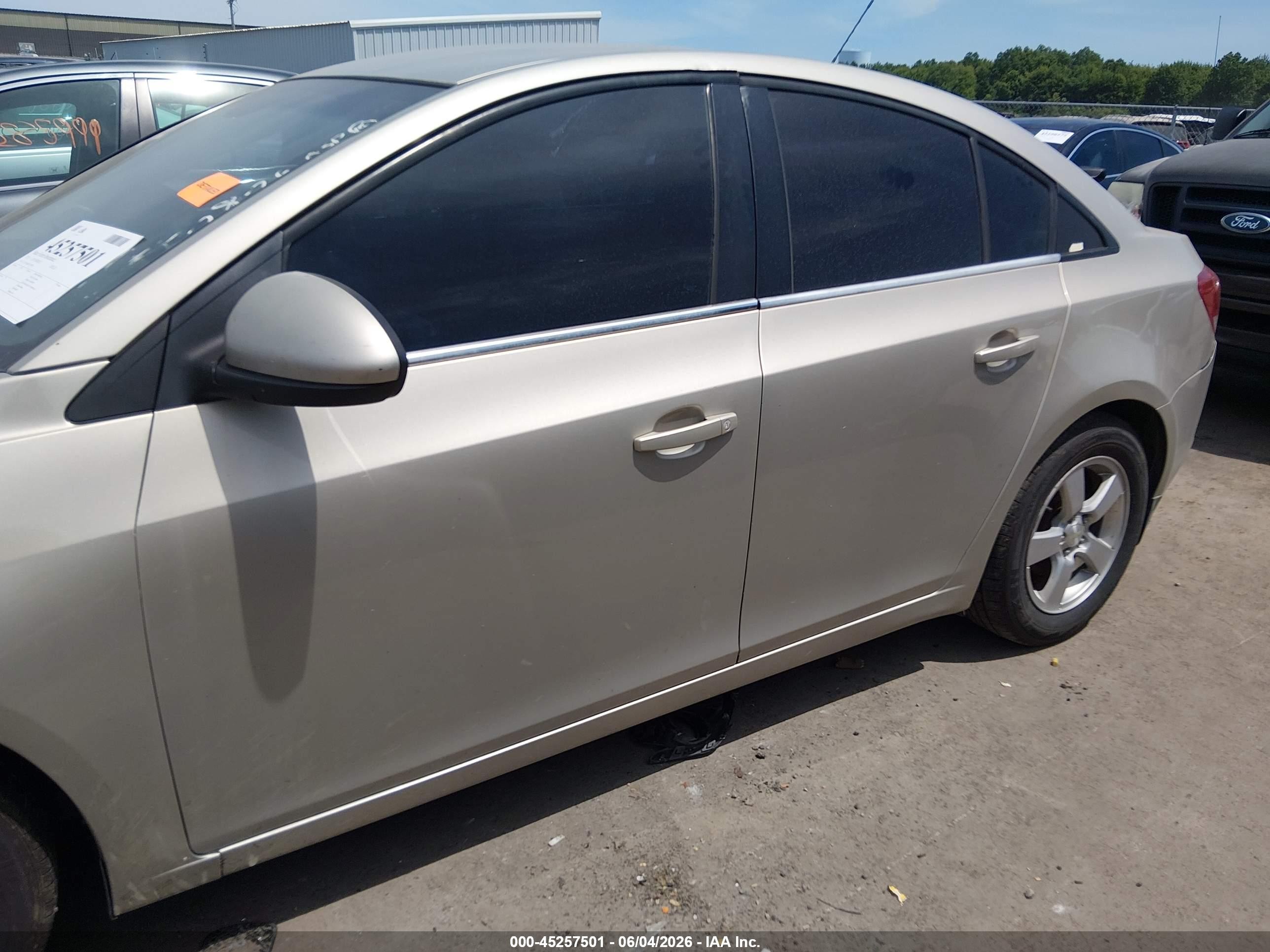 2015 Chevrolet Cruze 1lt Auto Tan vin: 1G1PC5SBXF7174992