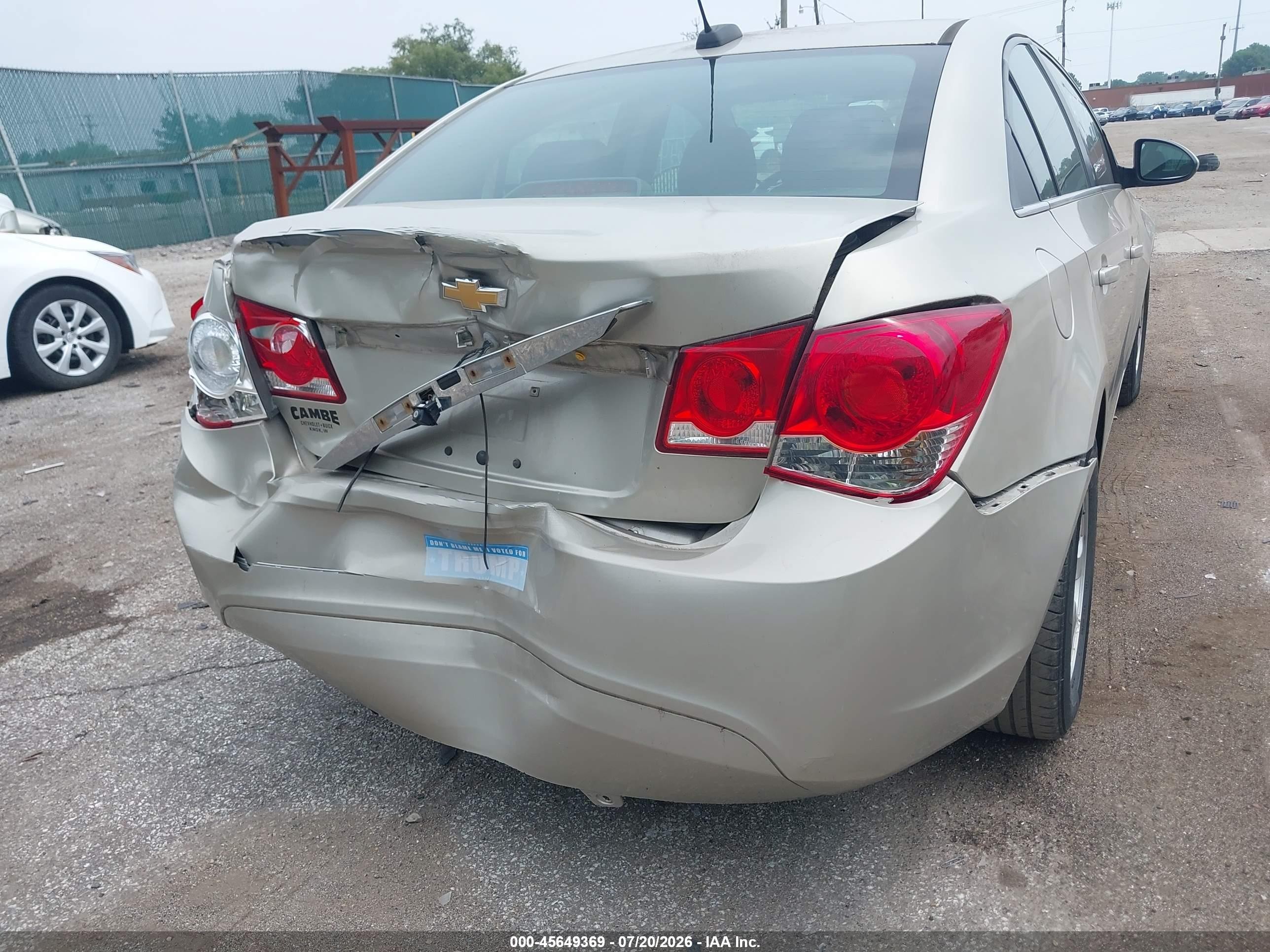 2015 Chevrolet Cruze 1lt Auto Желто-коричневый vin: 1G1PC5SBXF7237007