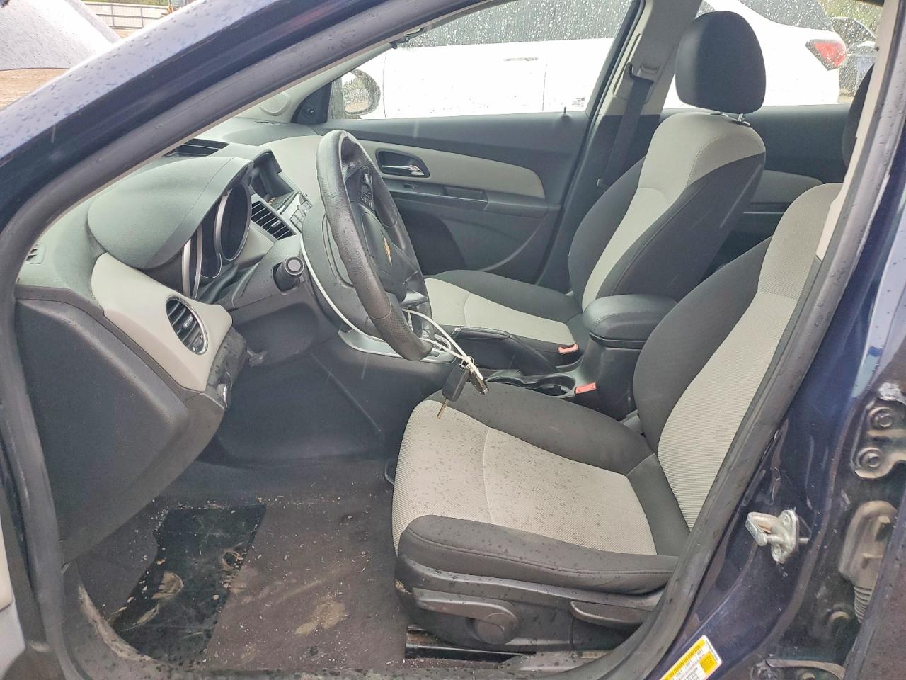 2011 Chevrolet Cruze Ls Blue vin: 1G1PC5SH0B7130868