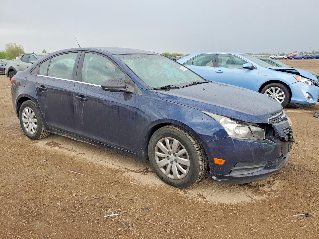 2011 Chevrolet Cruze Ls Blue vin: 1G1PC5SH0B7130868