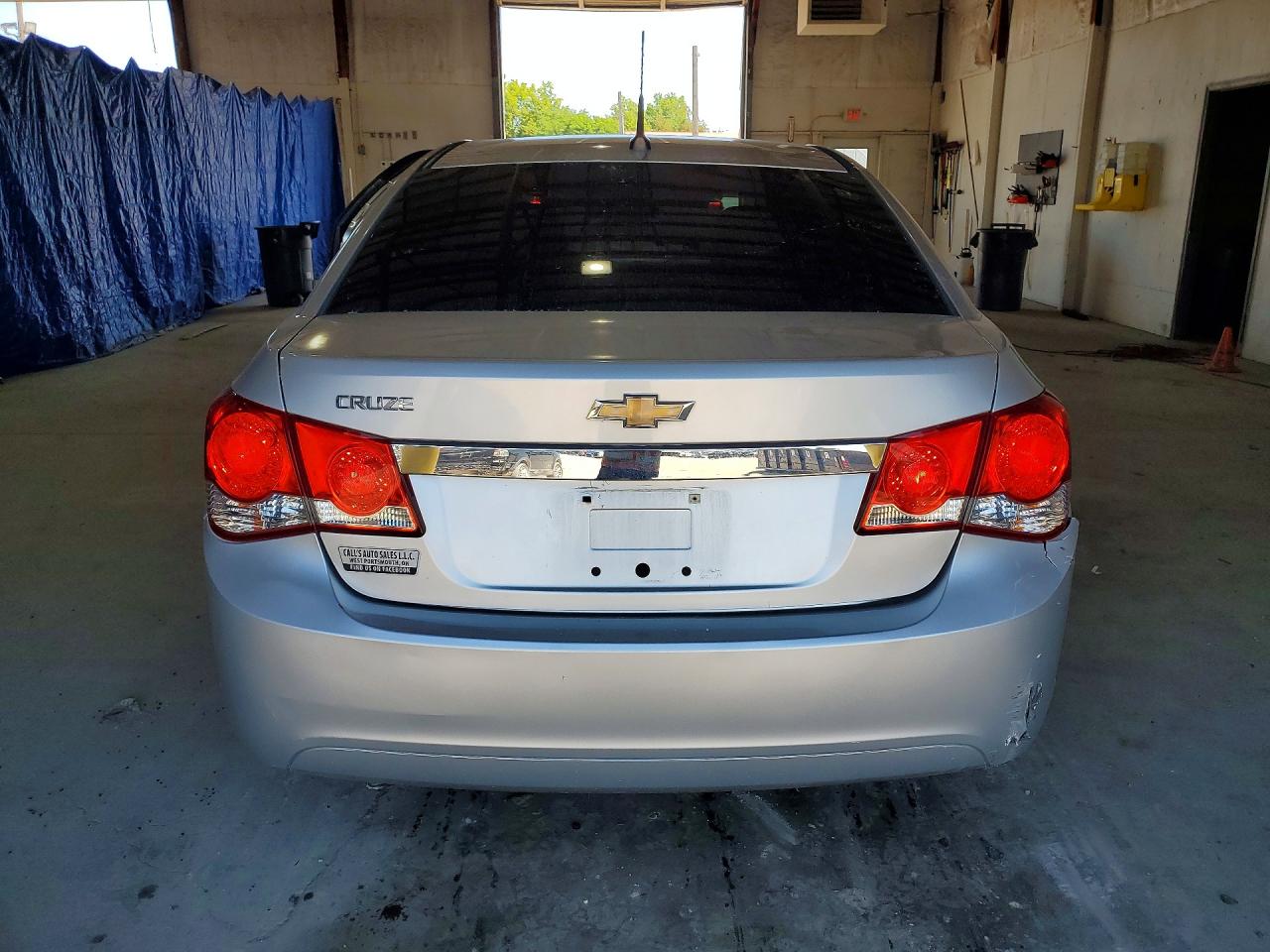 2011 Chevrolet Cruze Ls Silver vin: 1G1PC5SH0B7157648