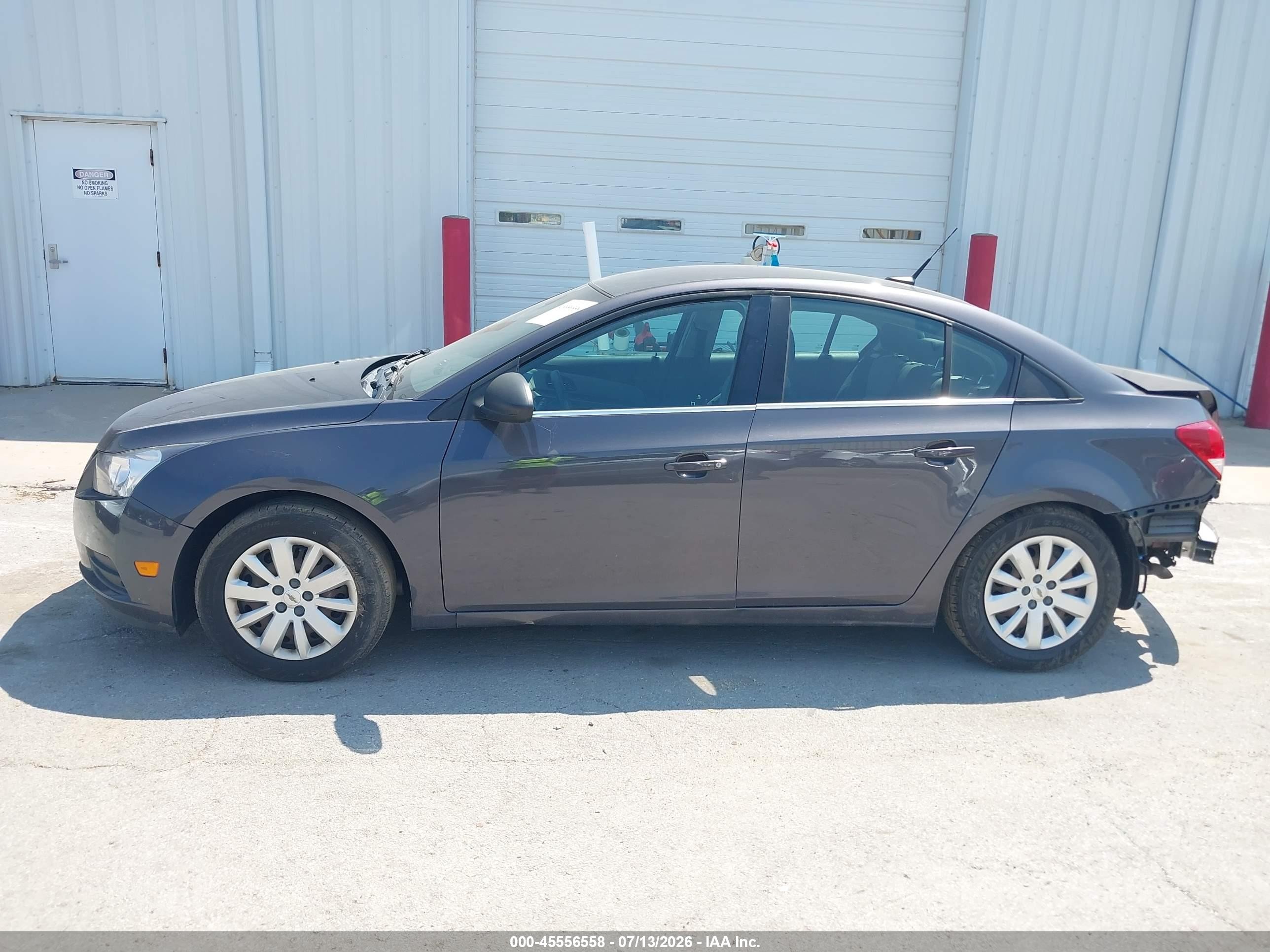 2011 Chevrolet Cruze Ls Серый vin: 1G1PC5SH0B7190360