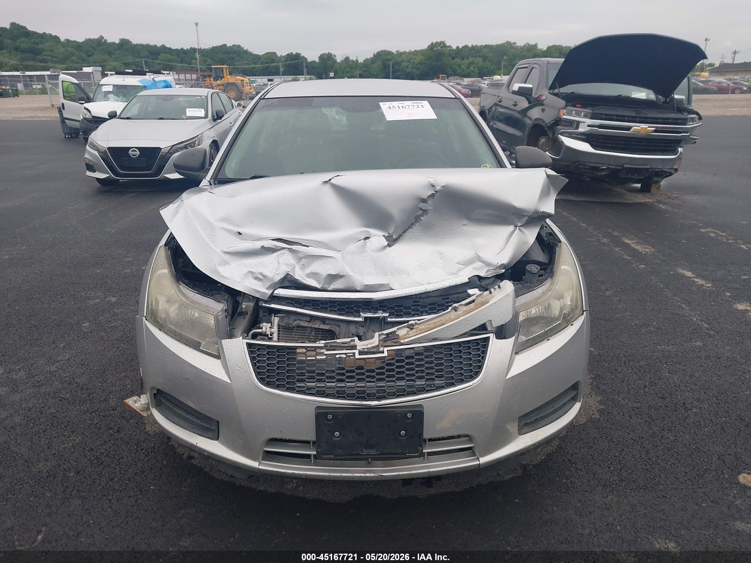 2011 Chevrolet Cruze Ls Silver vin: 1G1PC5SH0B7216052