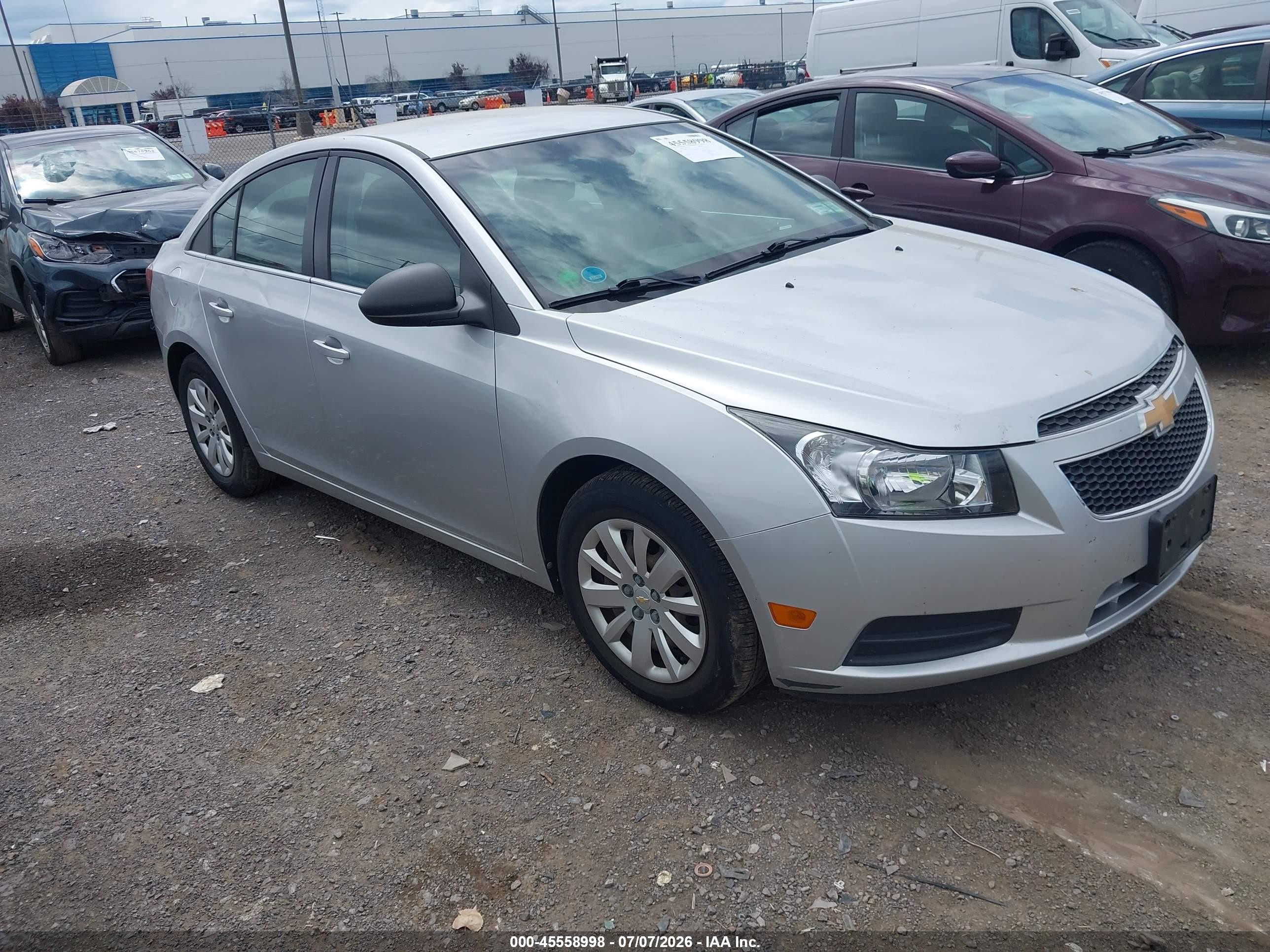 2011 Chevrolet Cruze Ls Silver vin: 1G1PC5SH0B7295125