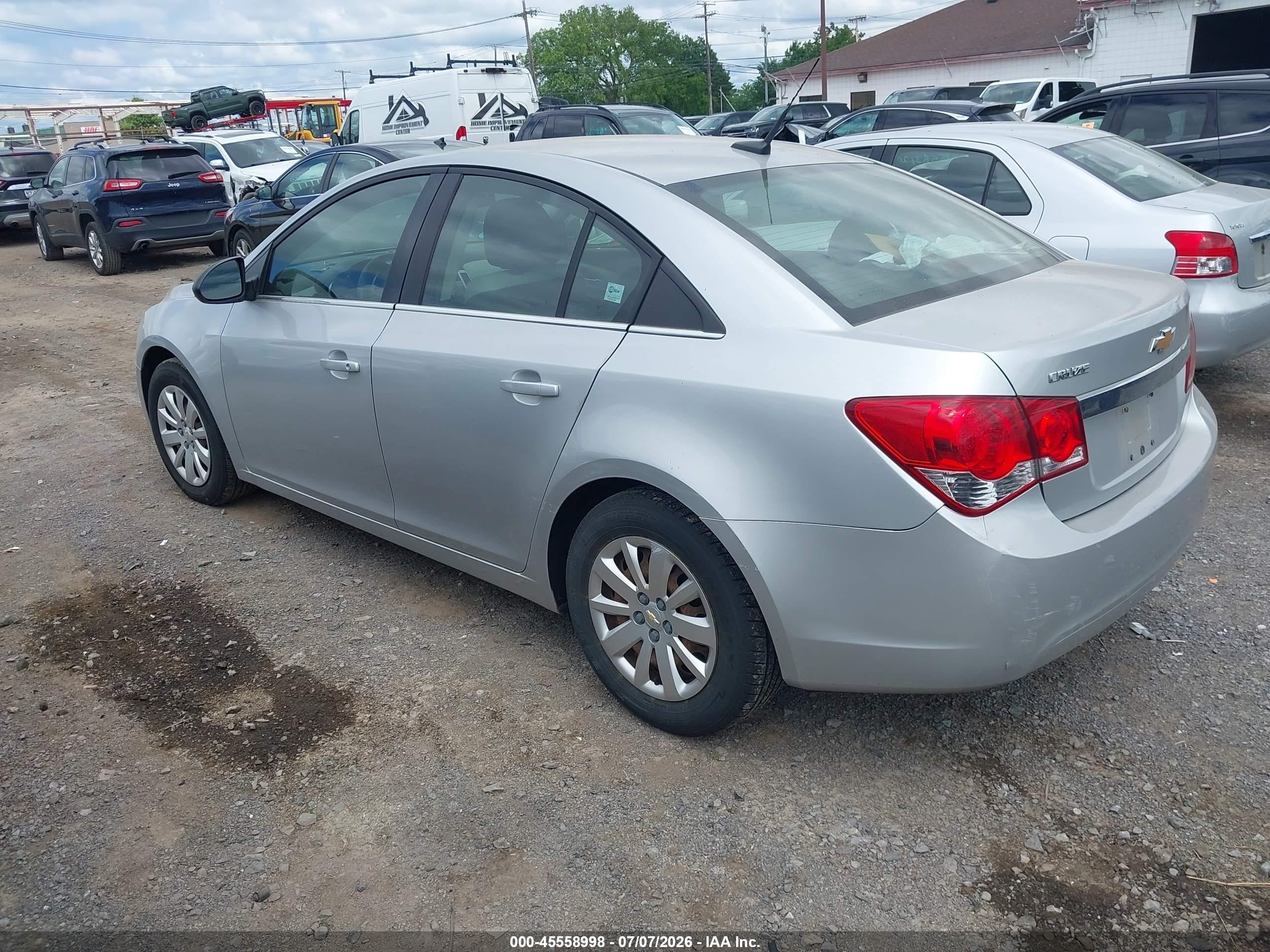 2011 Chevrolet Cruze Ls Silver vin: 1G1PC5SH0B7295125