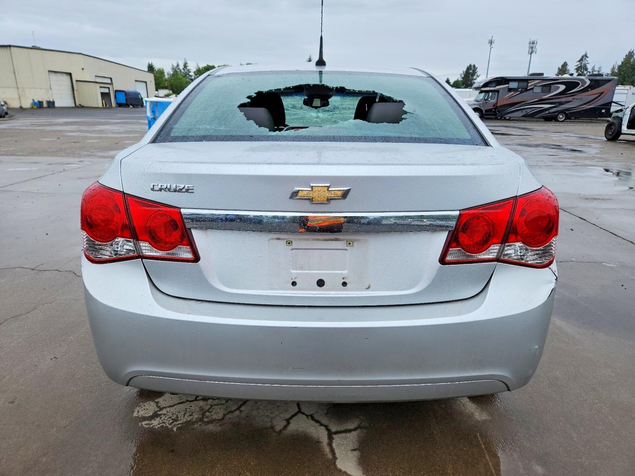 2012 Chevrolet Cruze Ls Silver vin: 1G1PC5SH0C7174872